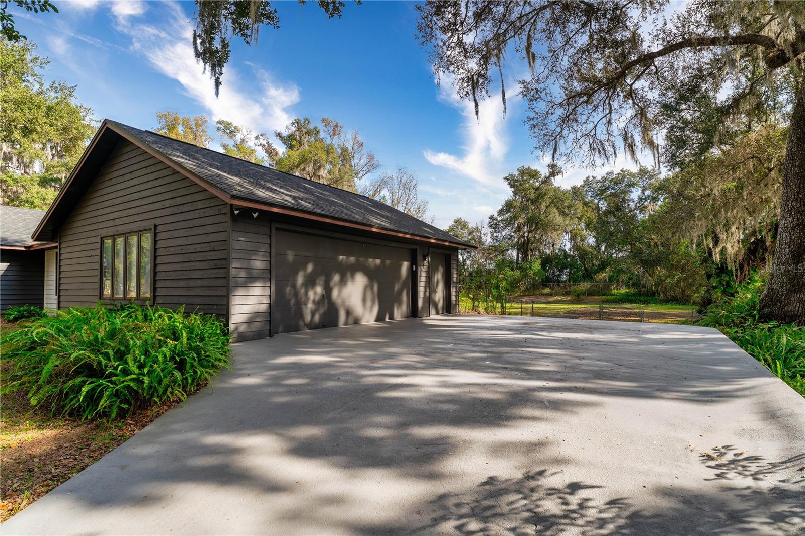 Image 5 of 25 For 12540 Green Oak Lane