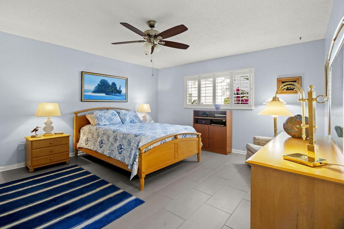 Image 15 of 60 For 870 Loch Linnhe Lane 125