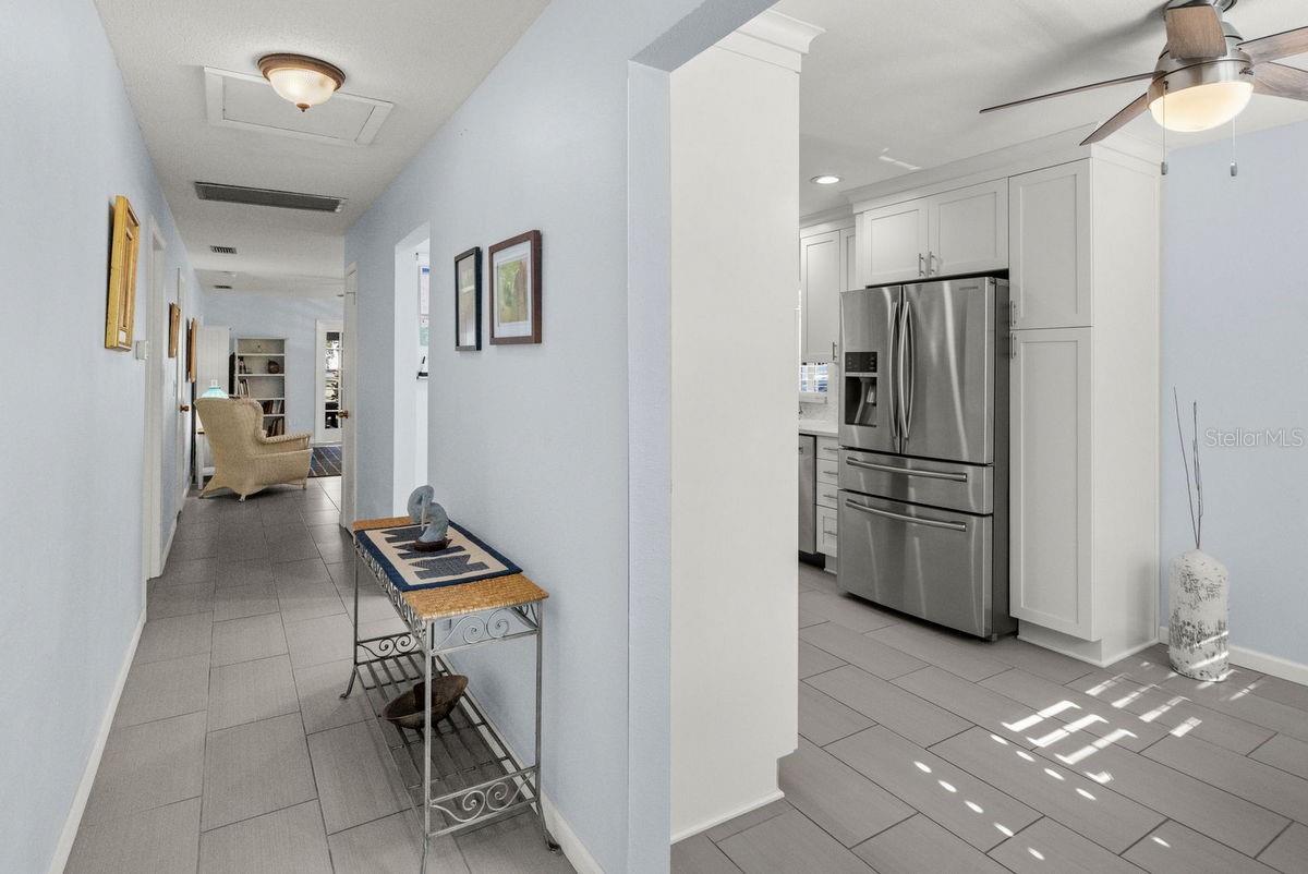 Image 5 of 60 For 870 Loch Linnhe Lane 125