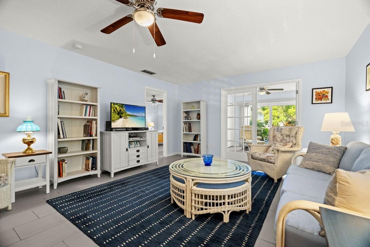 Image 7 of 60 For 870 Loch Linnhe Lane 125