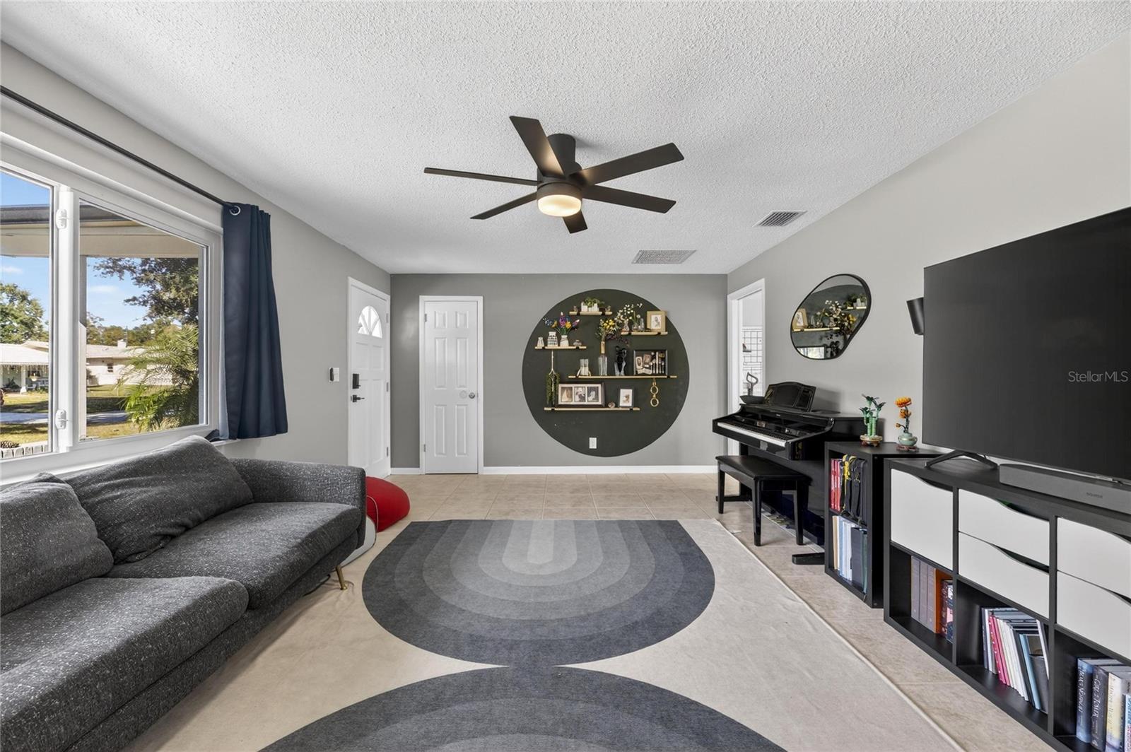 Image 6 of 55 For 1511 Hunter Lane