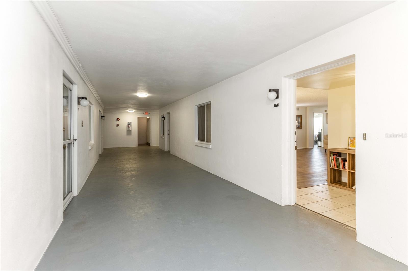 Image 16 of 52 For 50 Harbor View Lane 11