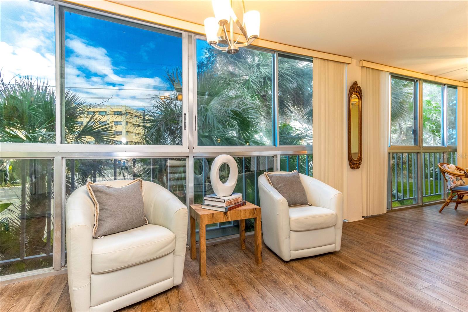 Image 27 of 52 For 50 Harbor View Lane 11