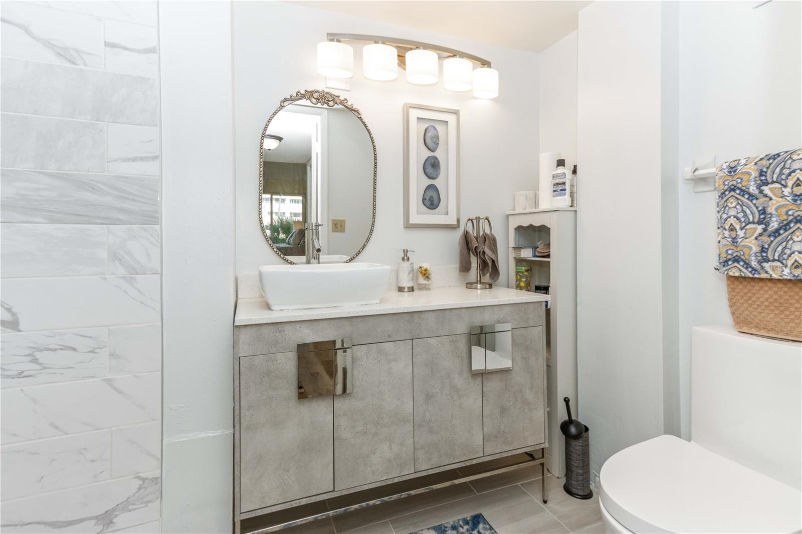 Image 39 of 52 For 50 Harbor View Lane 11