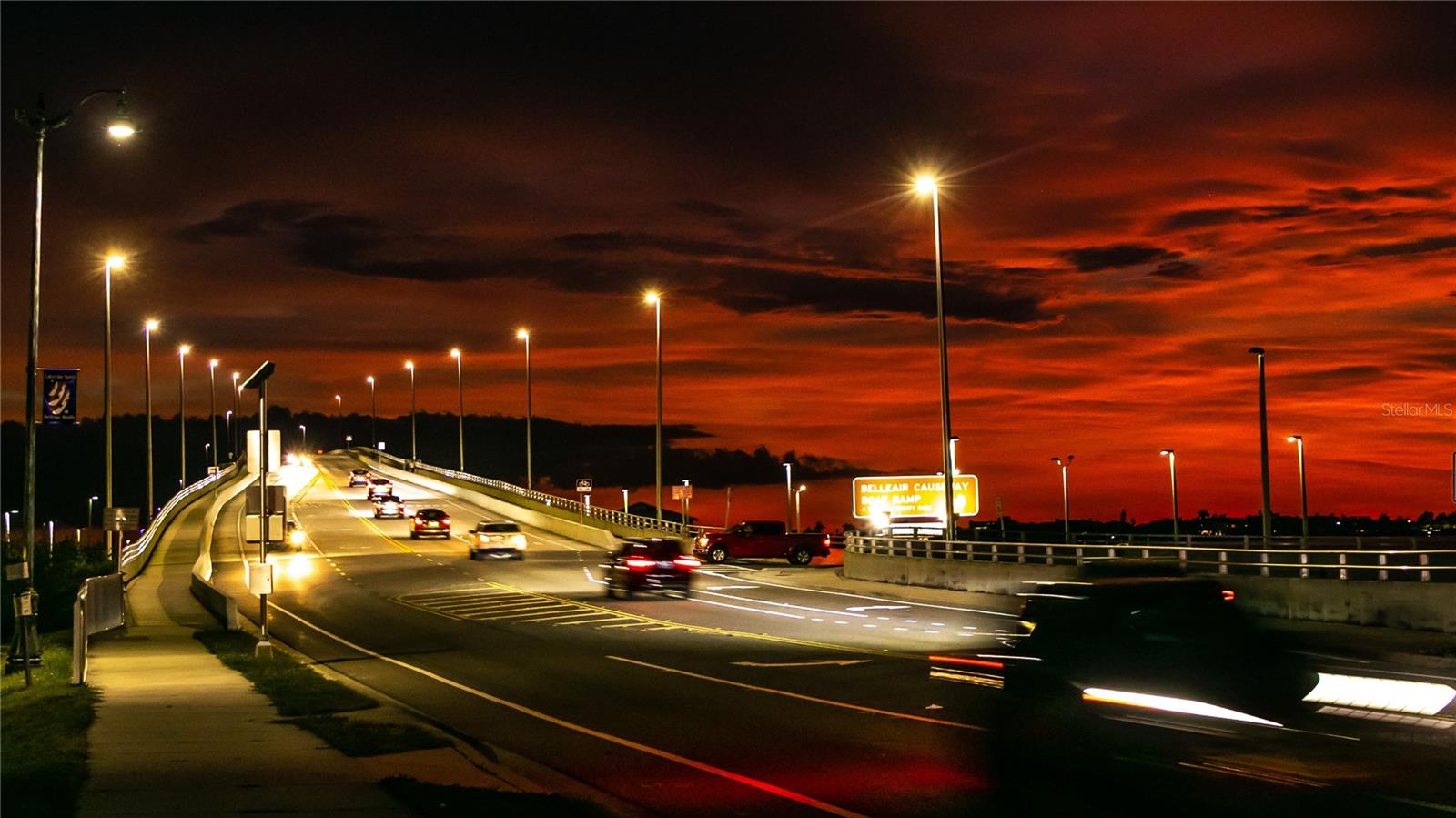 Image 7 of 52 For 50 Harbor View Lane 11