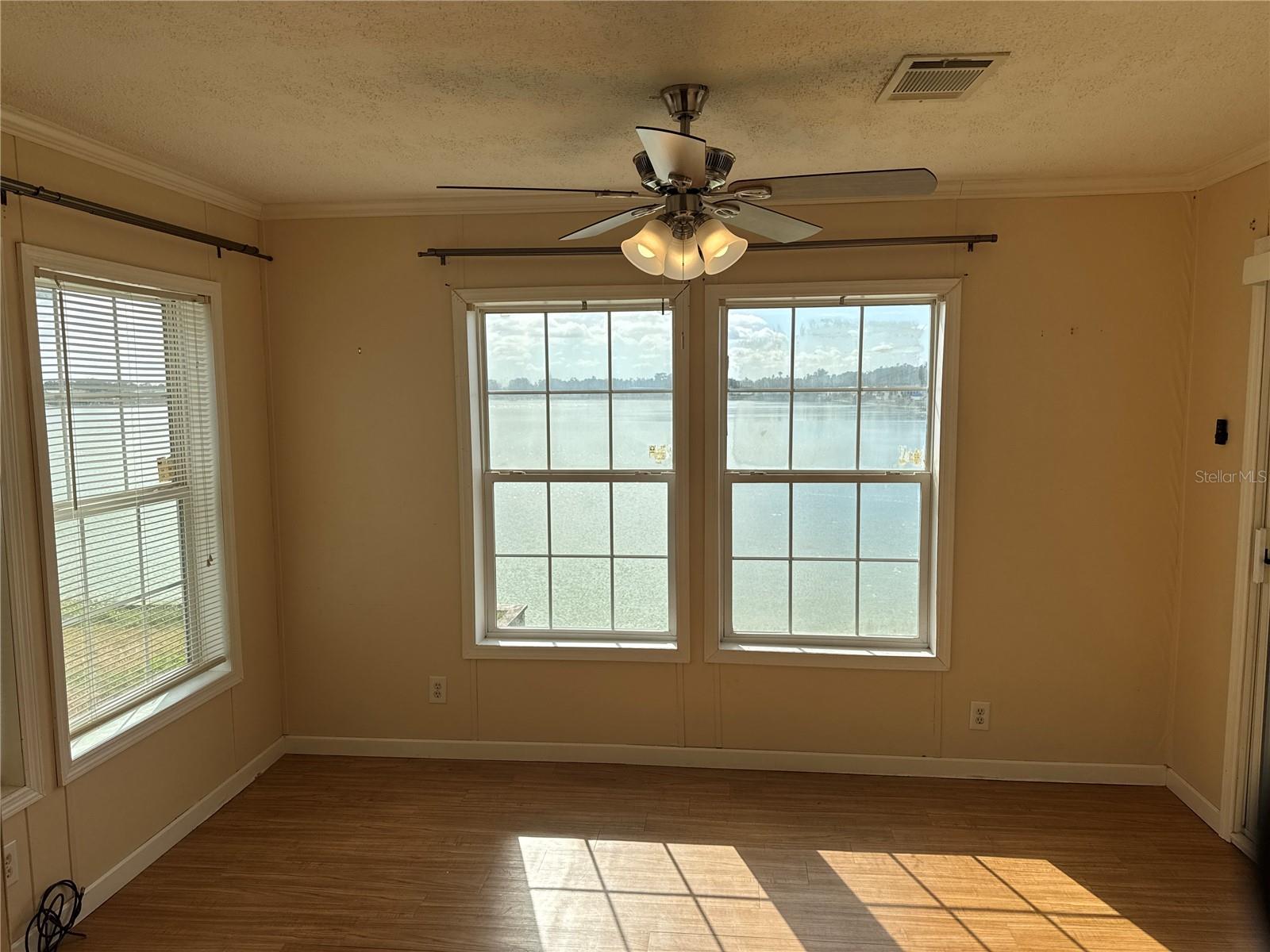 Image 10 of 23 For 8536 Fantasia Park Way