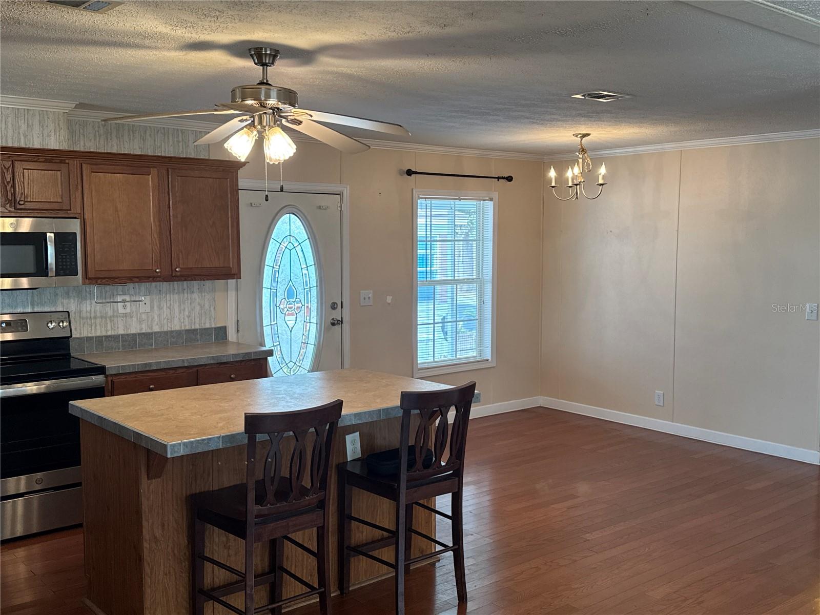 Image 6 of 23 For 8536 Fantasia Park Way