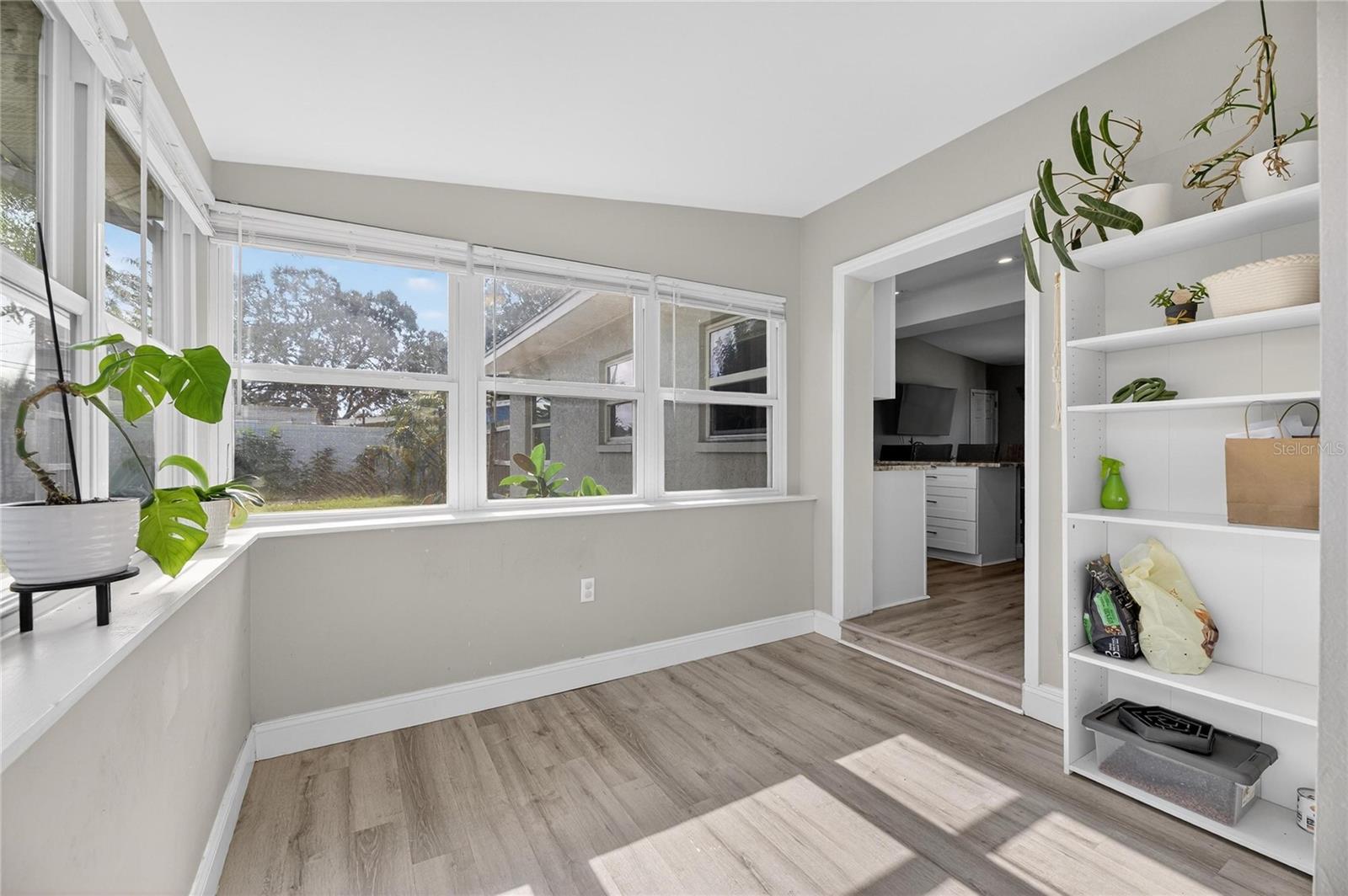 Image 29 of 39 For 8597 Quail Road