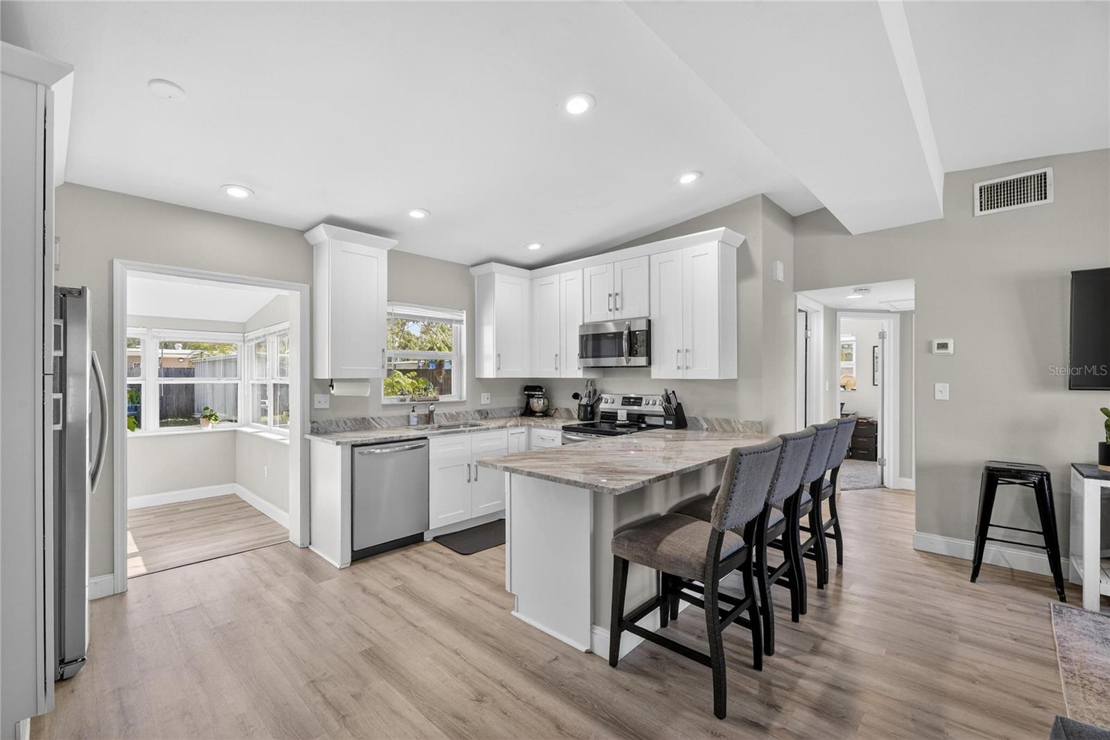 Image 7 of 39 For 8597 Quail Road