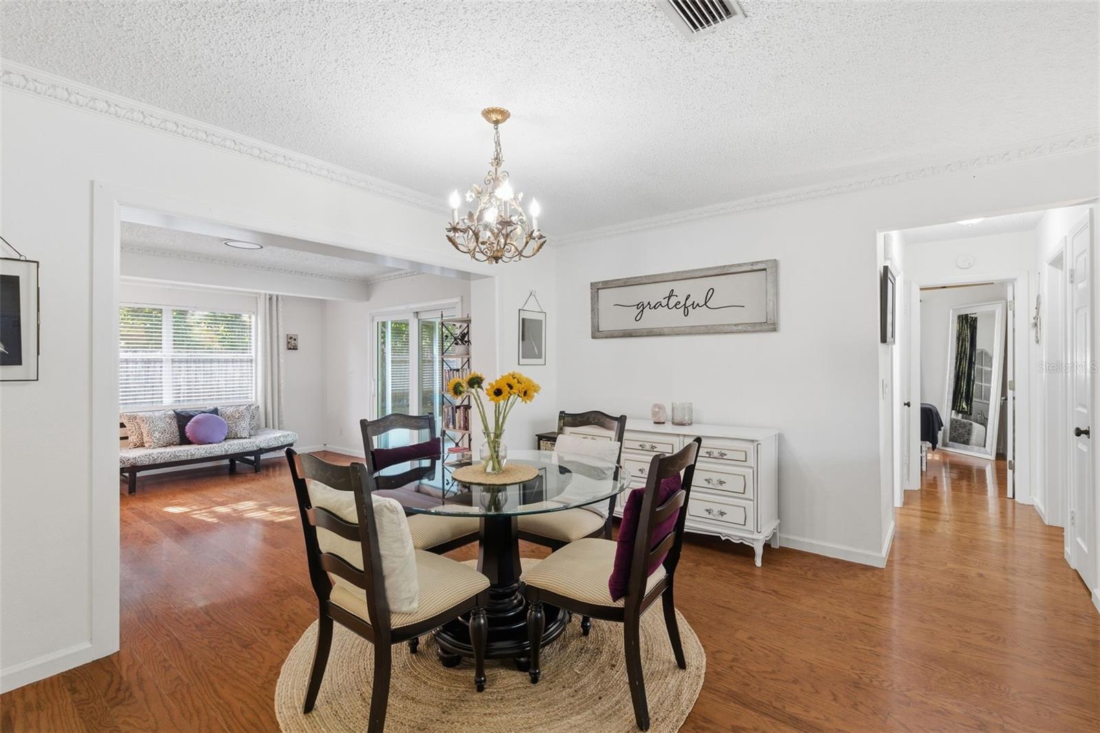 Image 10 of 35 For 2039 Pine Ridge Drive