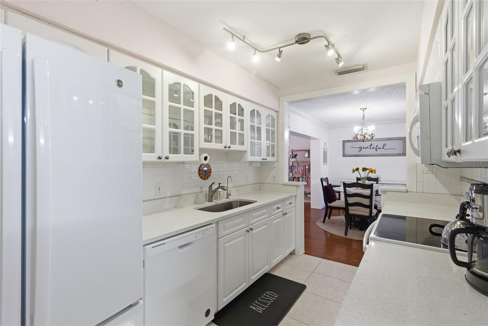 Image 15 of 35 For 2039 Pine Ridge Drive