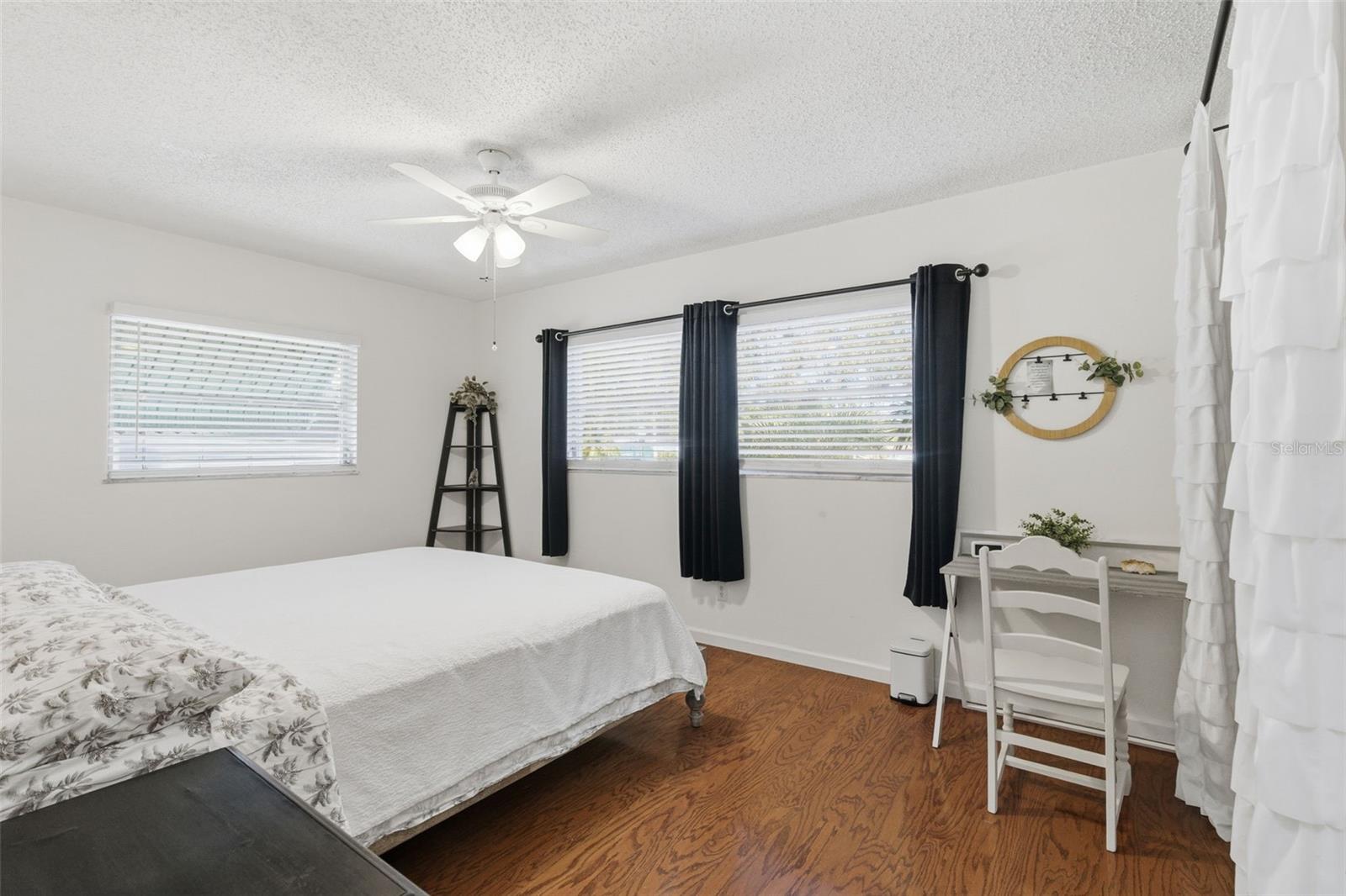 Image 20 of 35 For 2039 Pine Ridge Drive