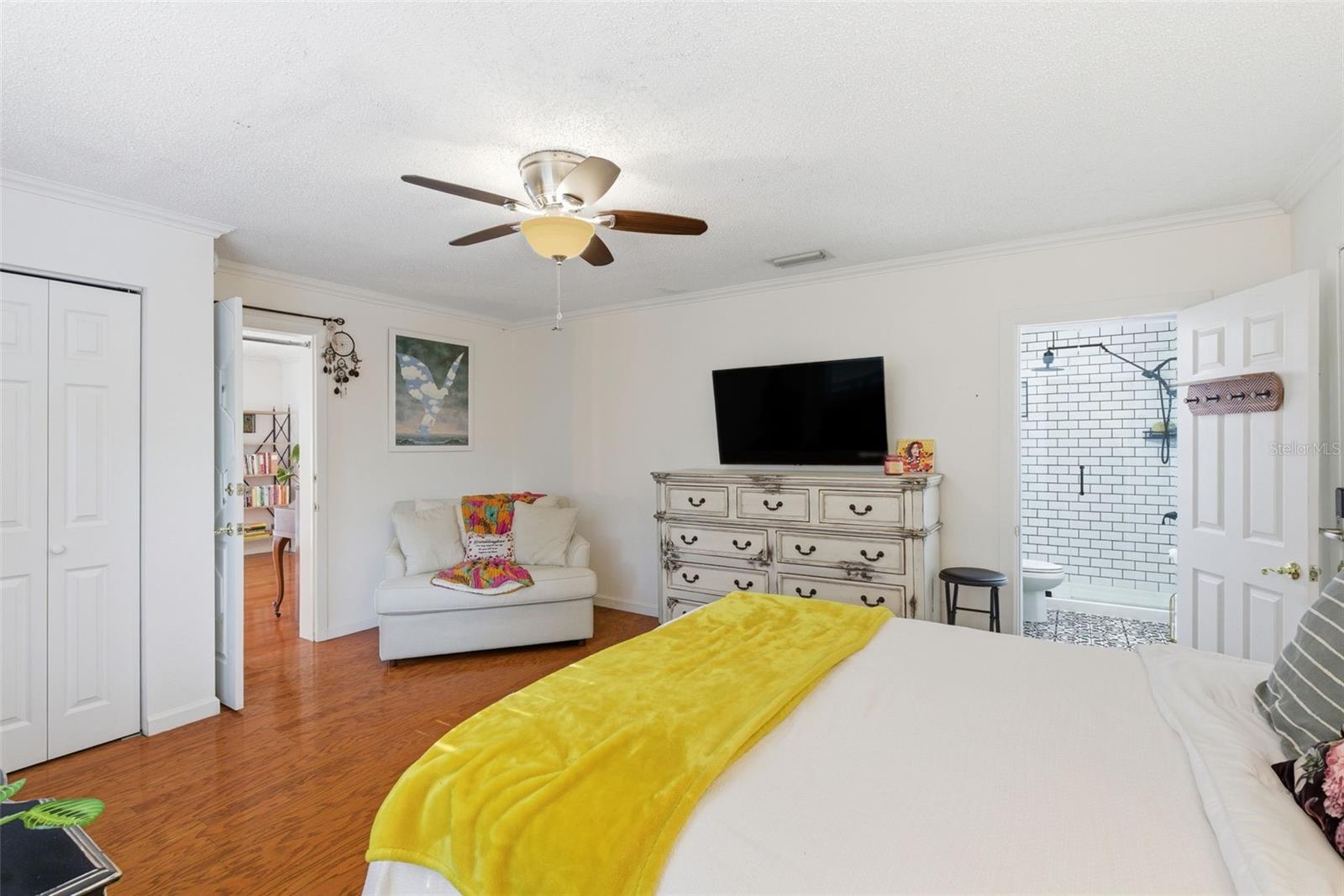 Image 25 of 35 For 2039 Pine Ridge Drive