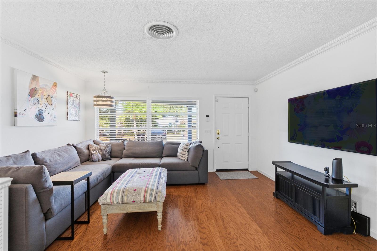 Image 4 of 35 For 2039 Pine Ridge Drive