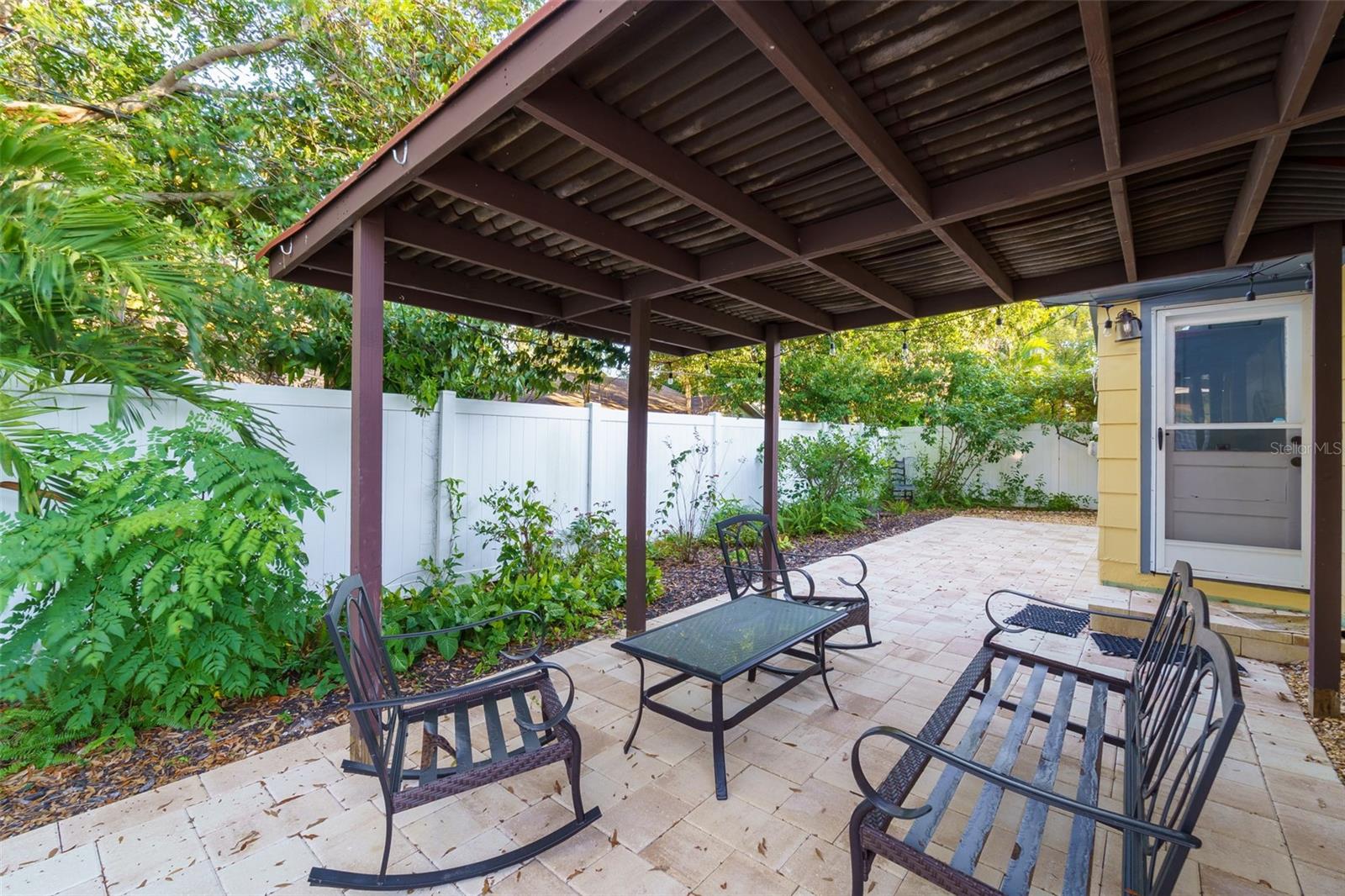 Image 52 of 63 For 1011 Park Drive