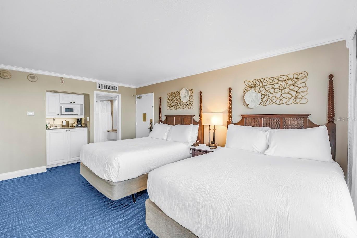 Image 5 of 35 For 5500 Gulf Boulevard 6248