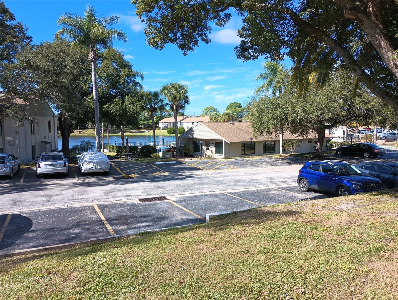 Image 3 of 6 For 1737 Pine Ridge Way W A