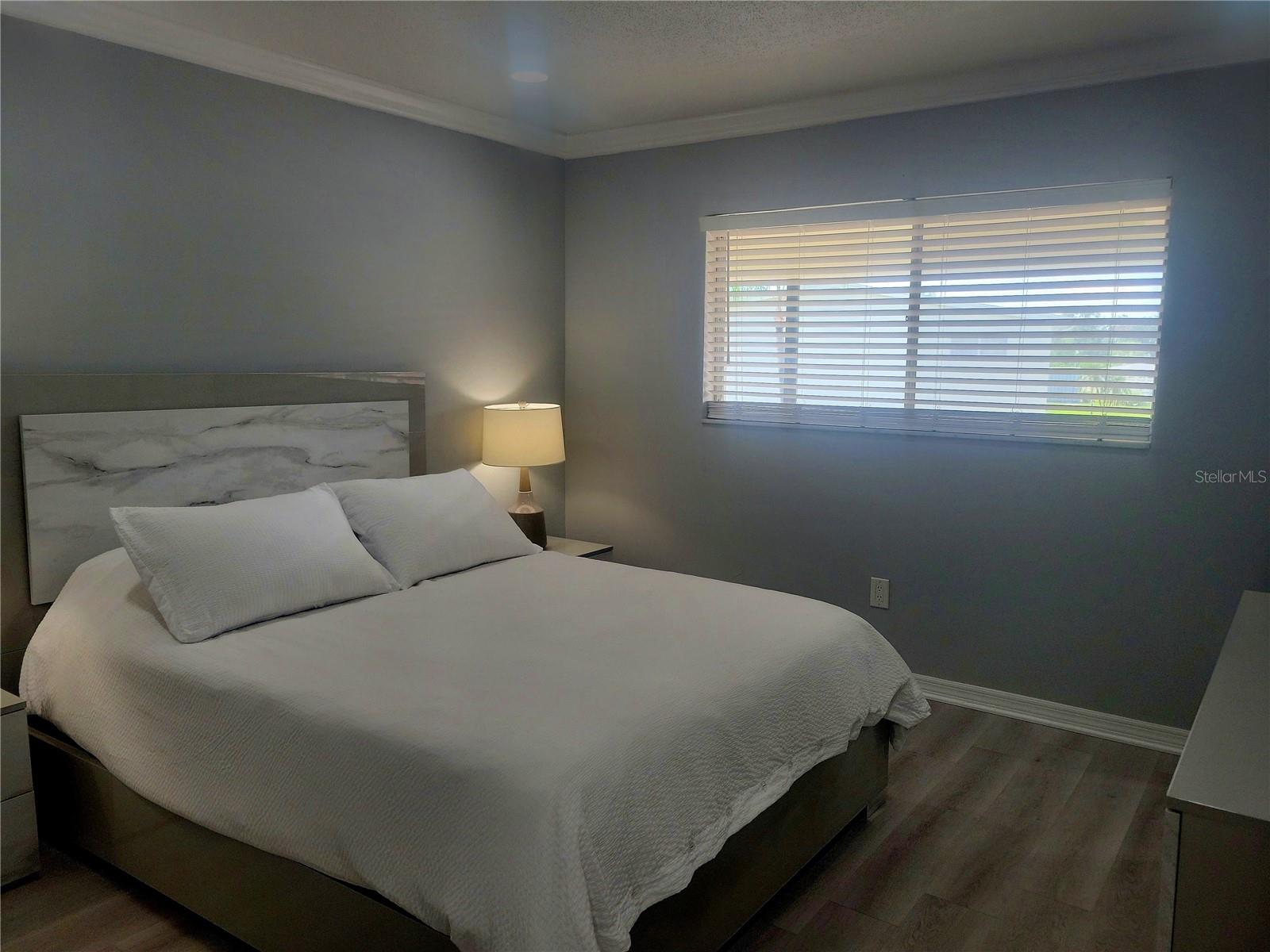 Image 15 of 17 For 4580 Overlook Drive Ne 297