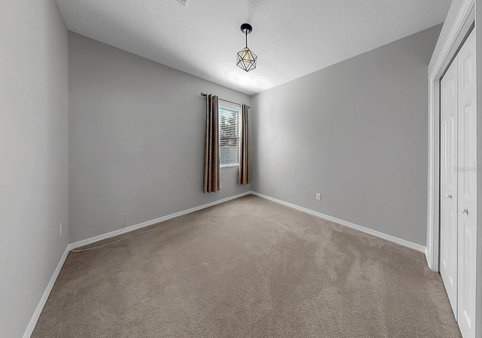 Listing photo id 14 for 7109 Spindle Tree Lane