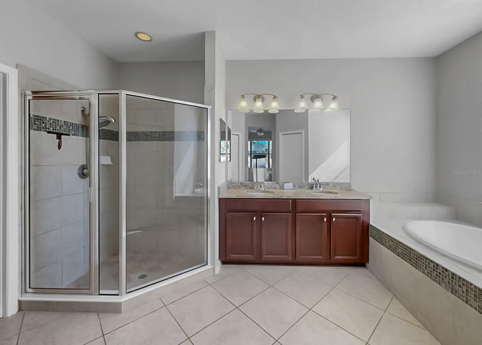 Listing photo id 20 for 7109 Spindle Tree Lane