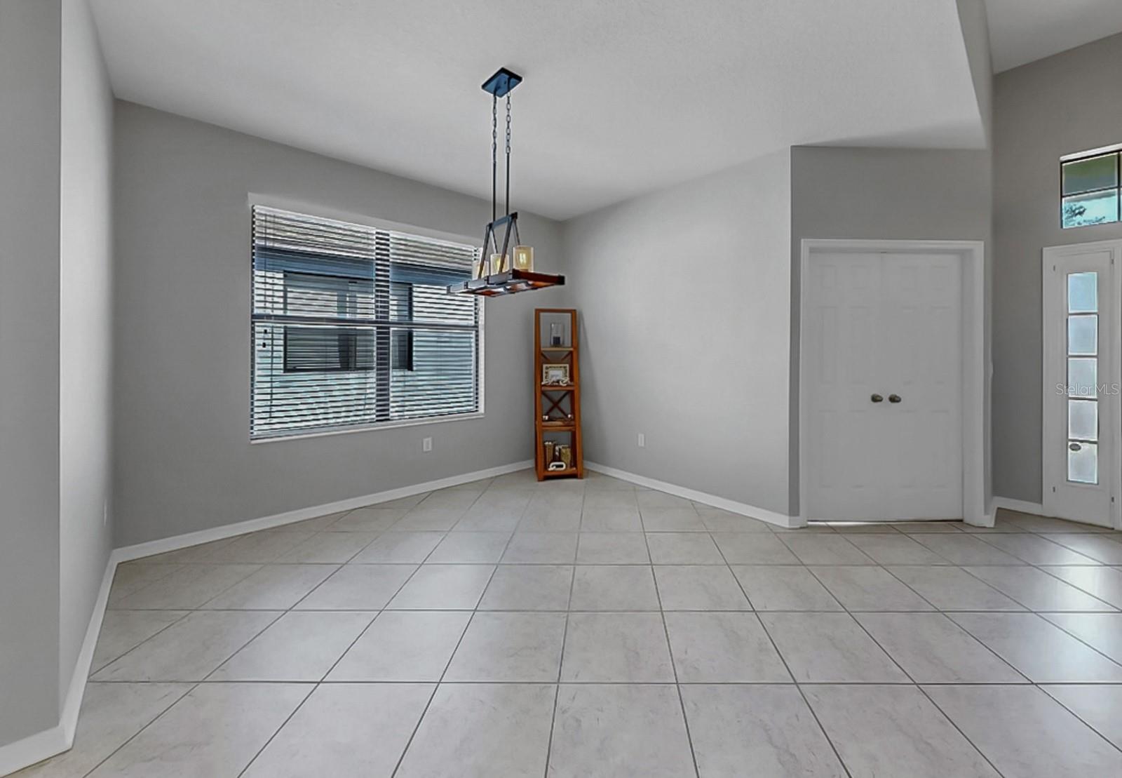 Listing photo id 34 for 7109 Spindle Tree Lane