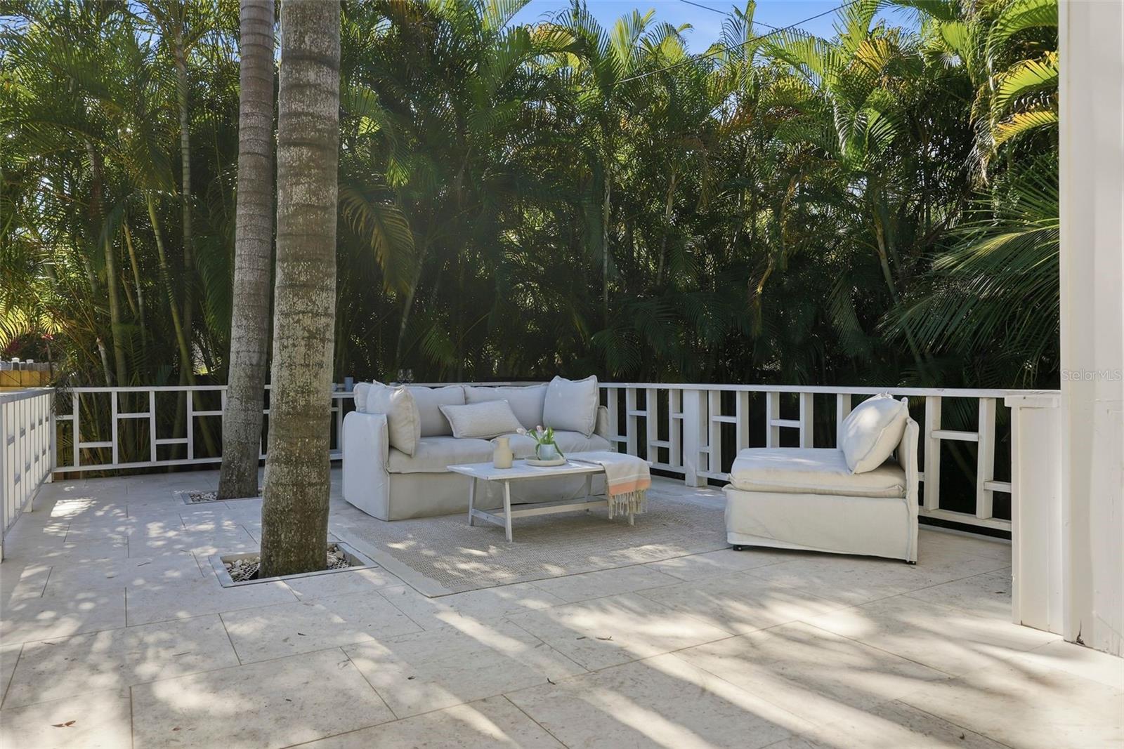 Image 36 of 49 For 246 19th Ave Ne