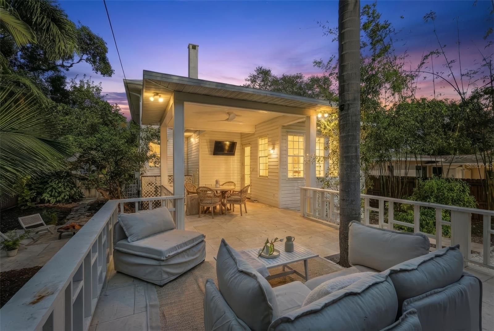 Image 40 of 49 For 246 19th Ave Ne