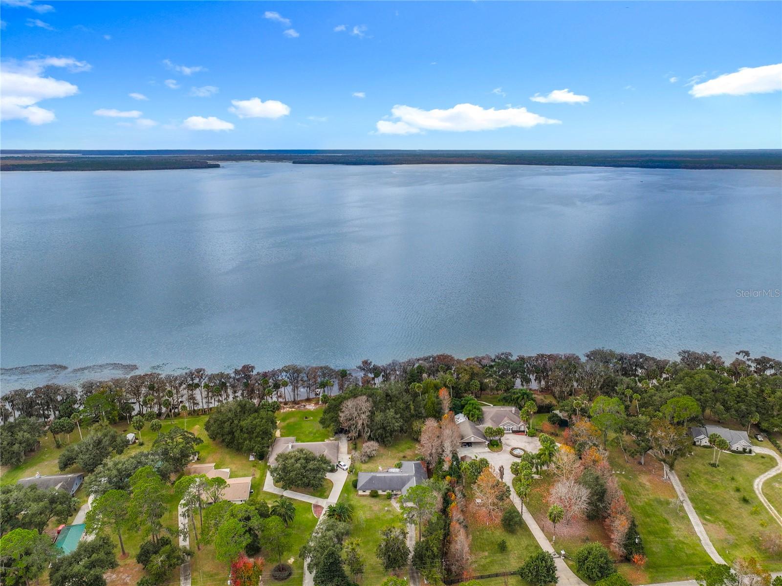 Image 3 of 9 For 14102 201st Terrace