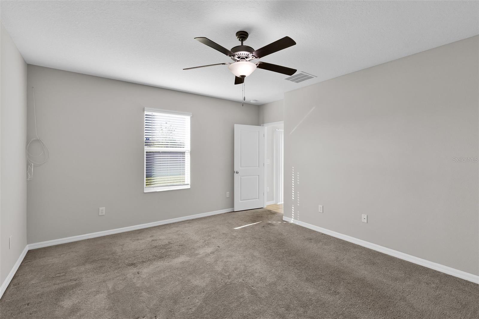 Image 18 of 57 For 5204 White Chicory Drive