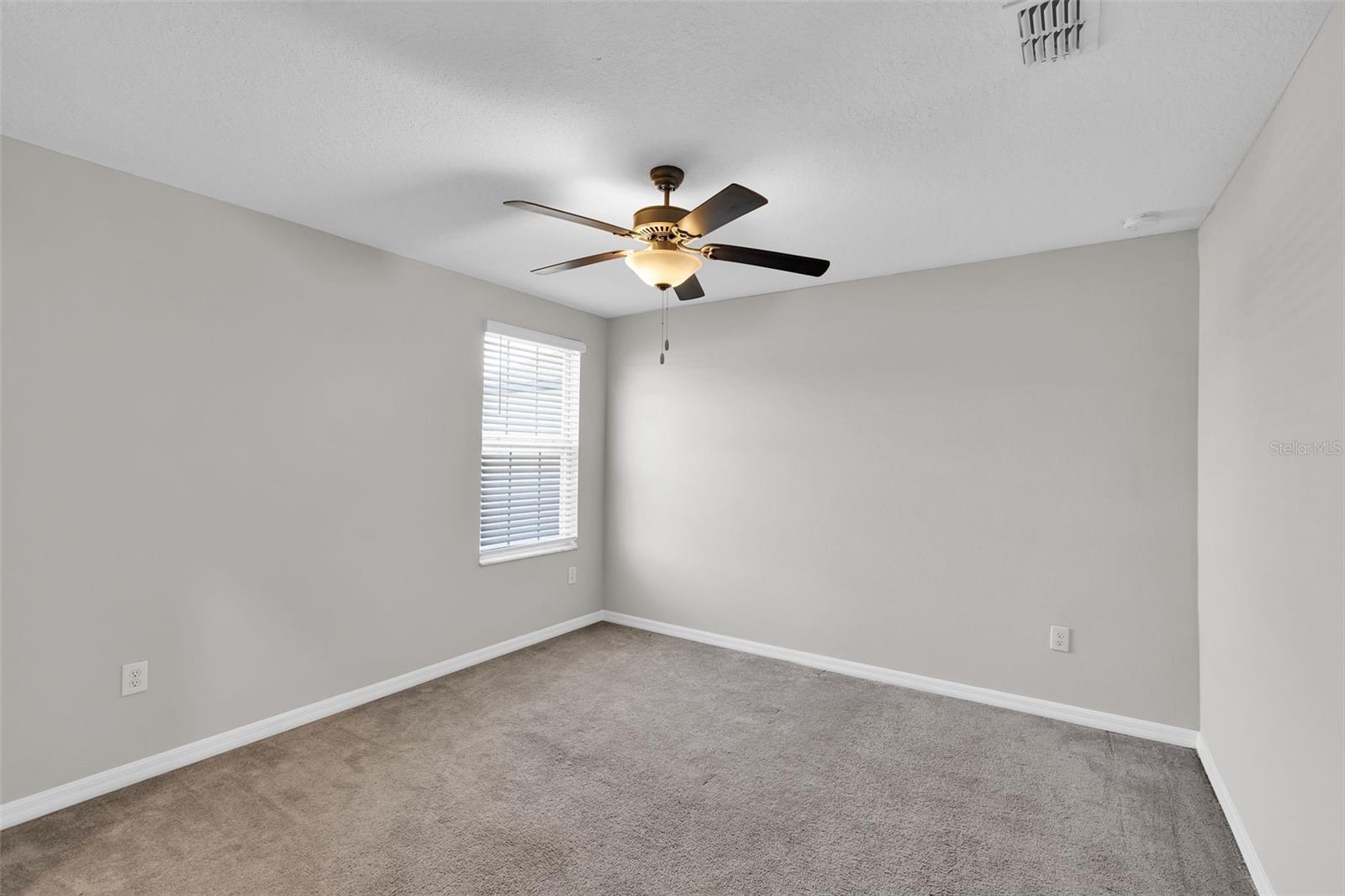 Image 28 of 57 For 5204 White Chicory Drive