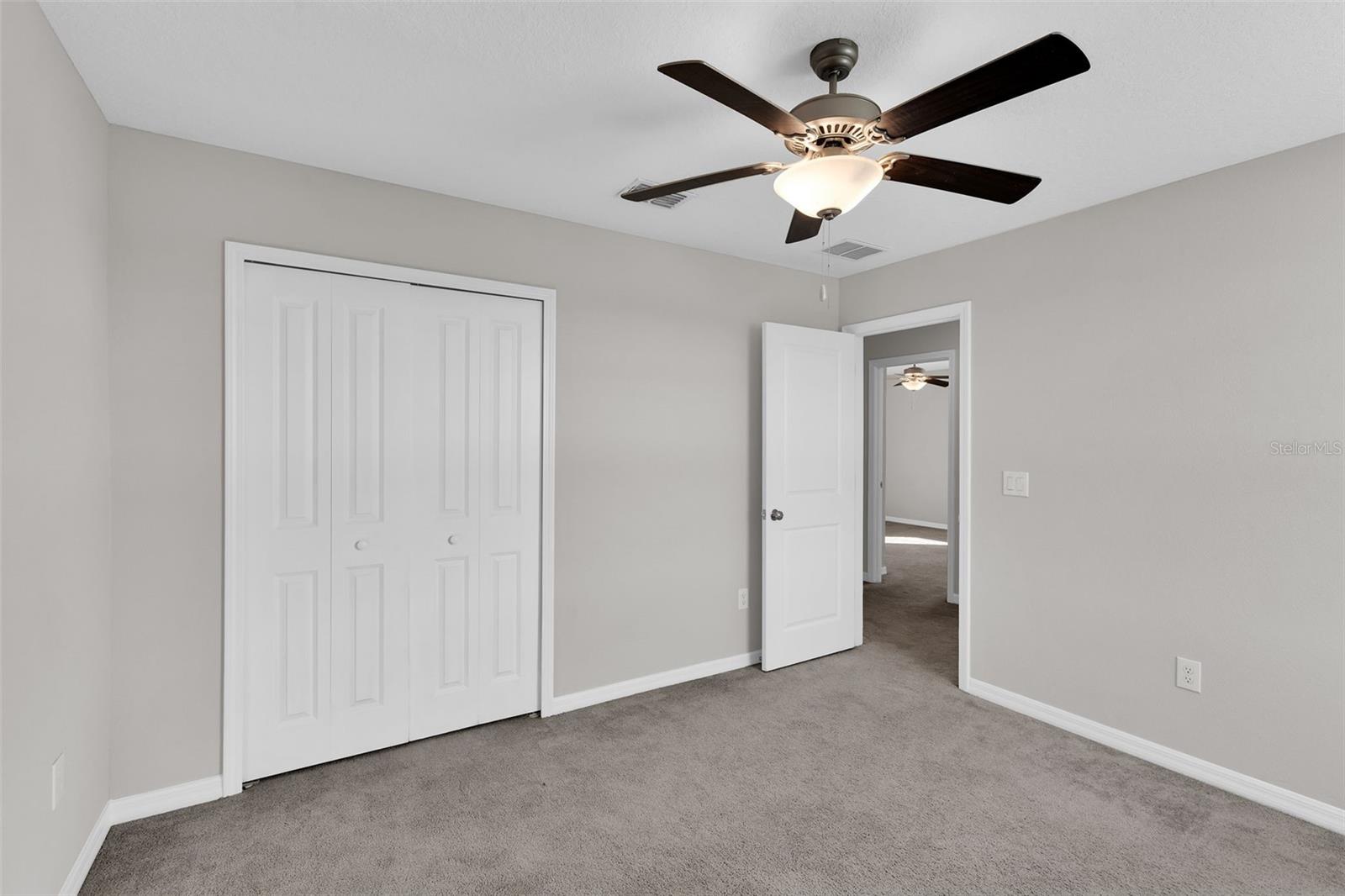 Image 40 of 57 For 5204 White Chicory Drive