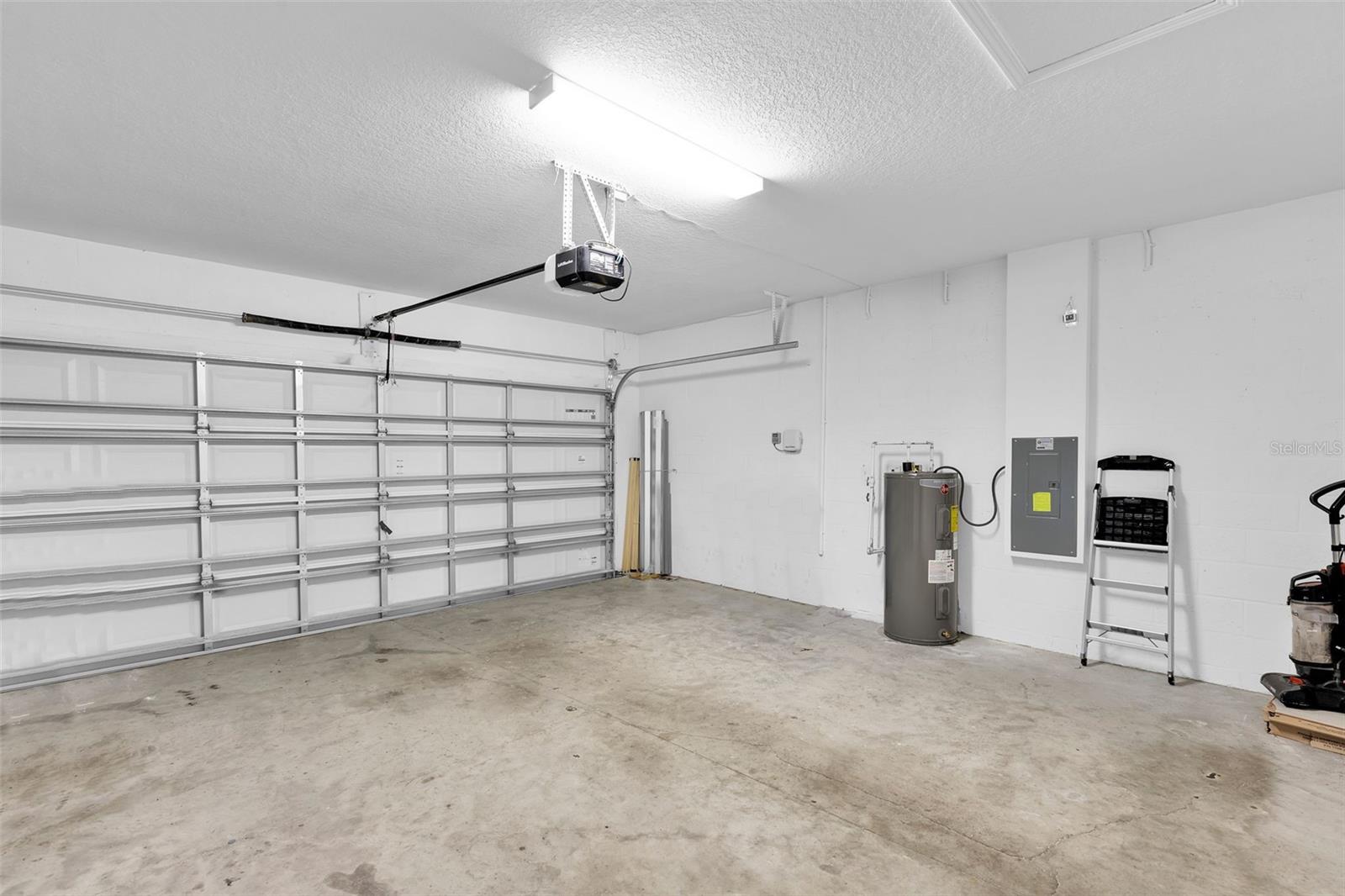 Image 49 of 57 For 5204 White Chicory Drive