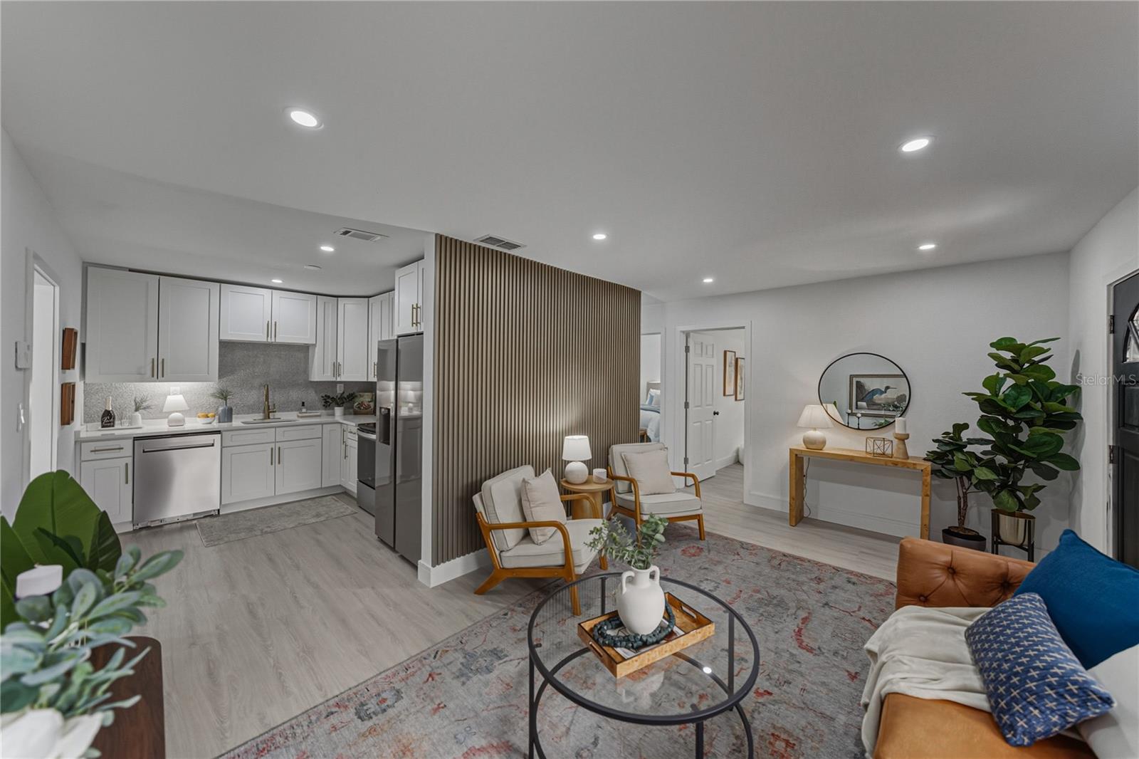 Image 10 of 72 For 4105 Bay Villa Avenue