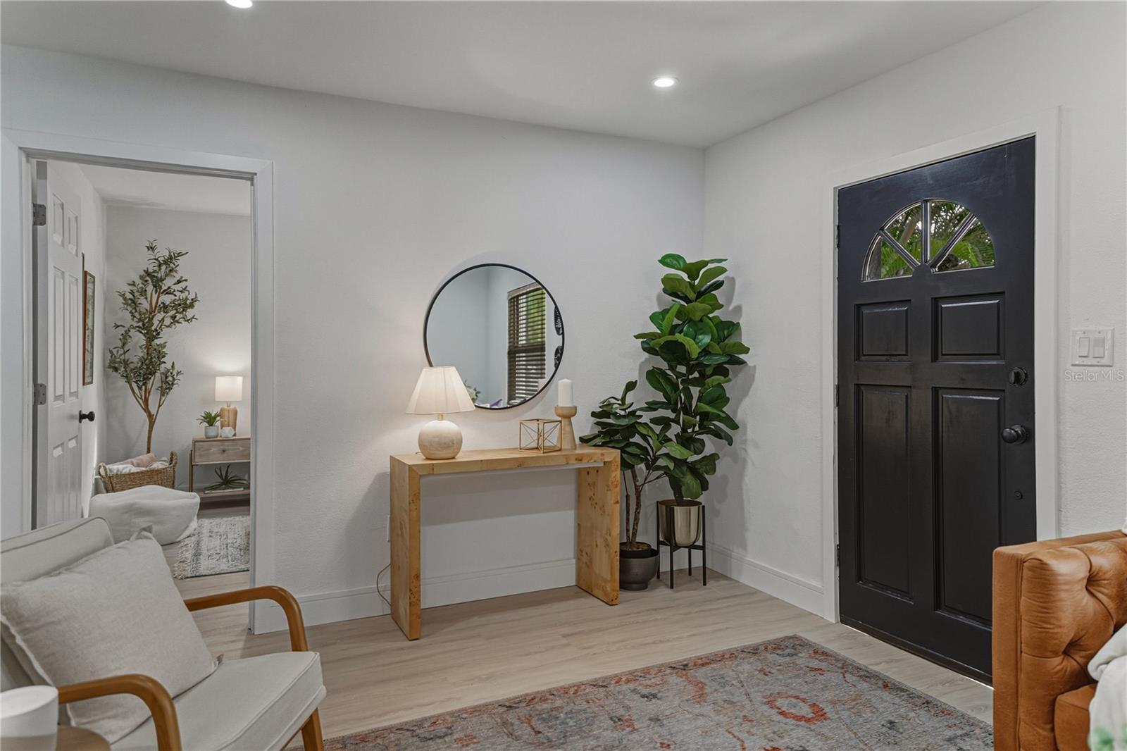 Image 4 of 72 For 4105 Bay Villa Avenue