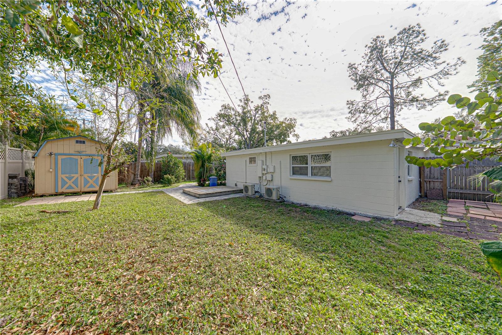 Image 50 of 72 For 4105 Bay Villa Avenue