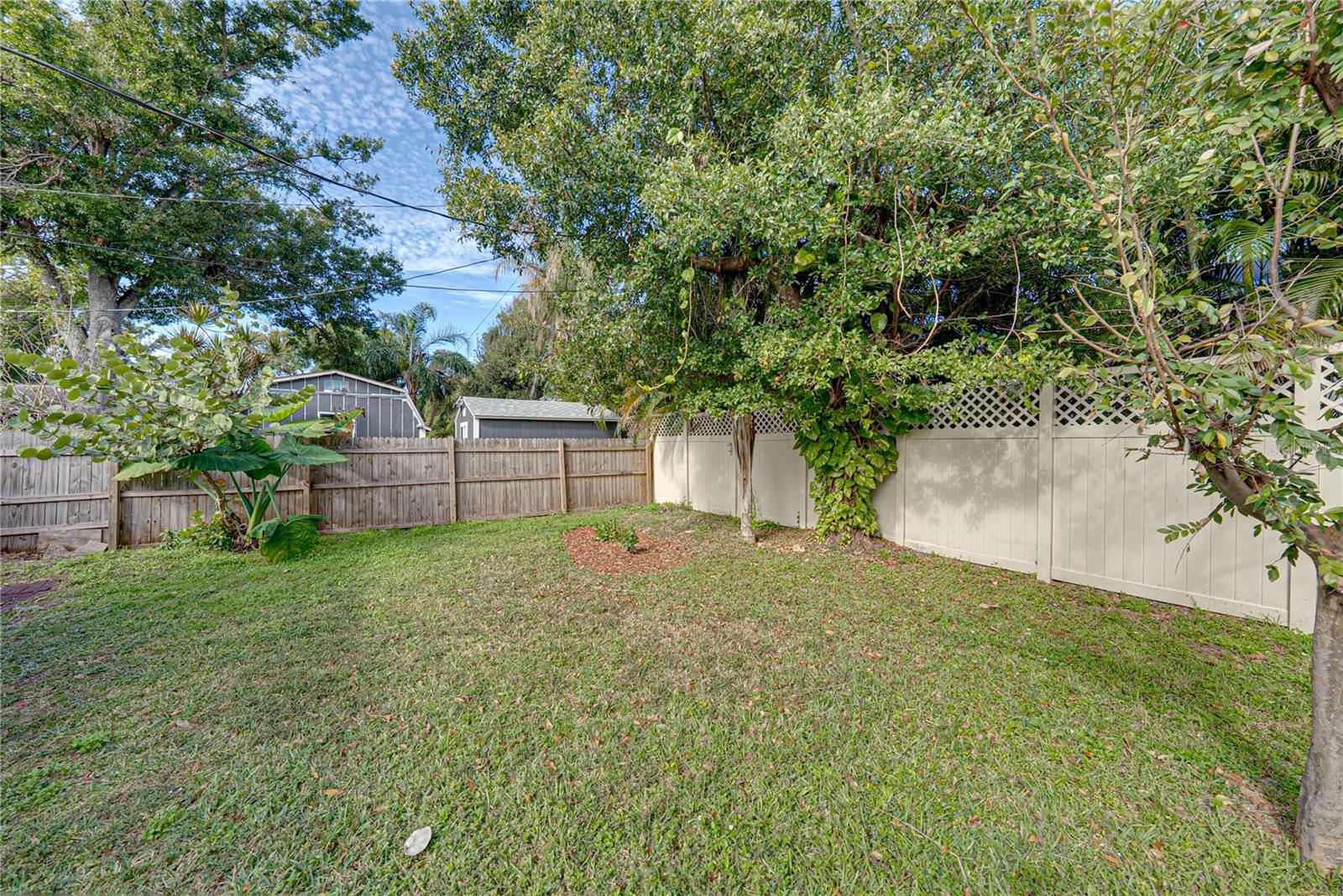 Image 51 of 72 For 4105 Bay Villa Avenue