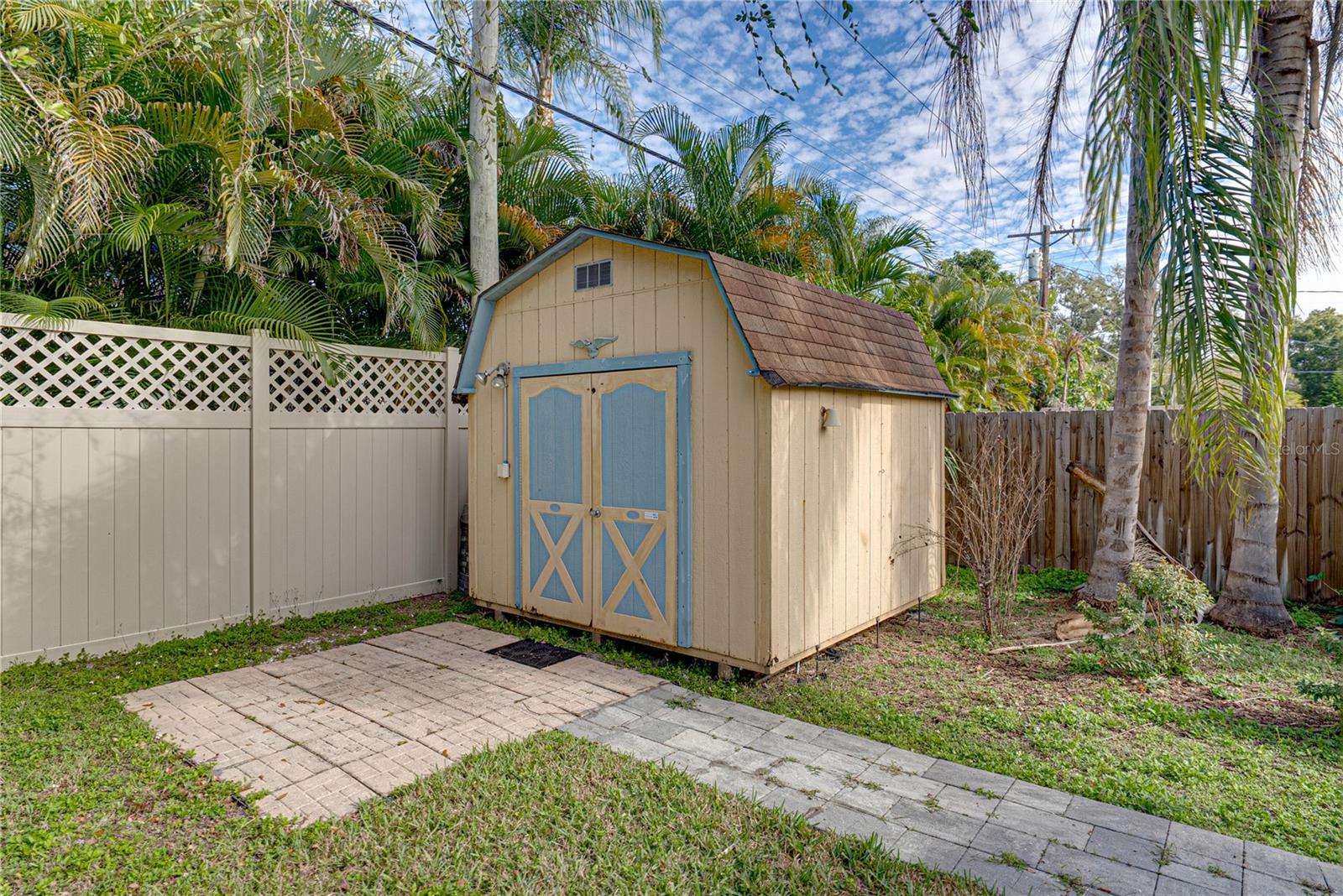 Image 54 of 72 For 4105 Bay Villa Avenue