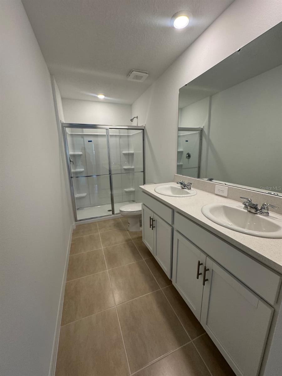 Image 3 of 19 For 13215 Forge Avenue