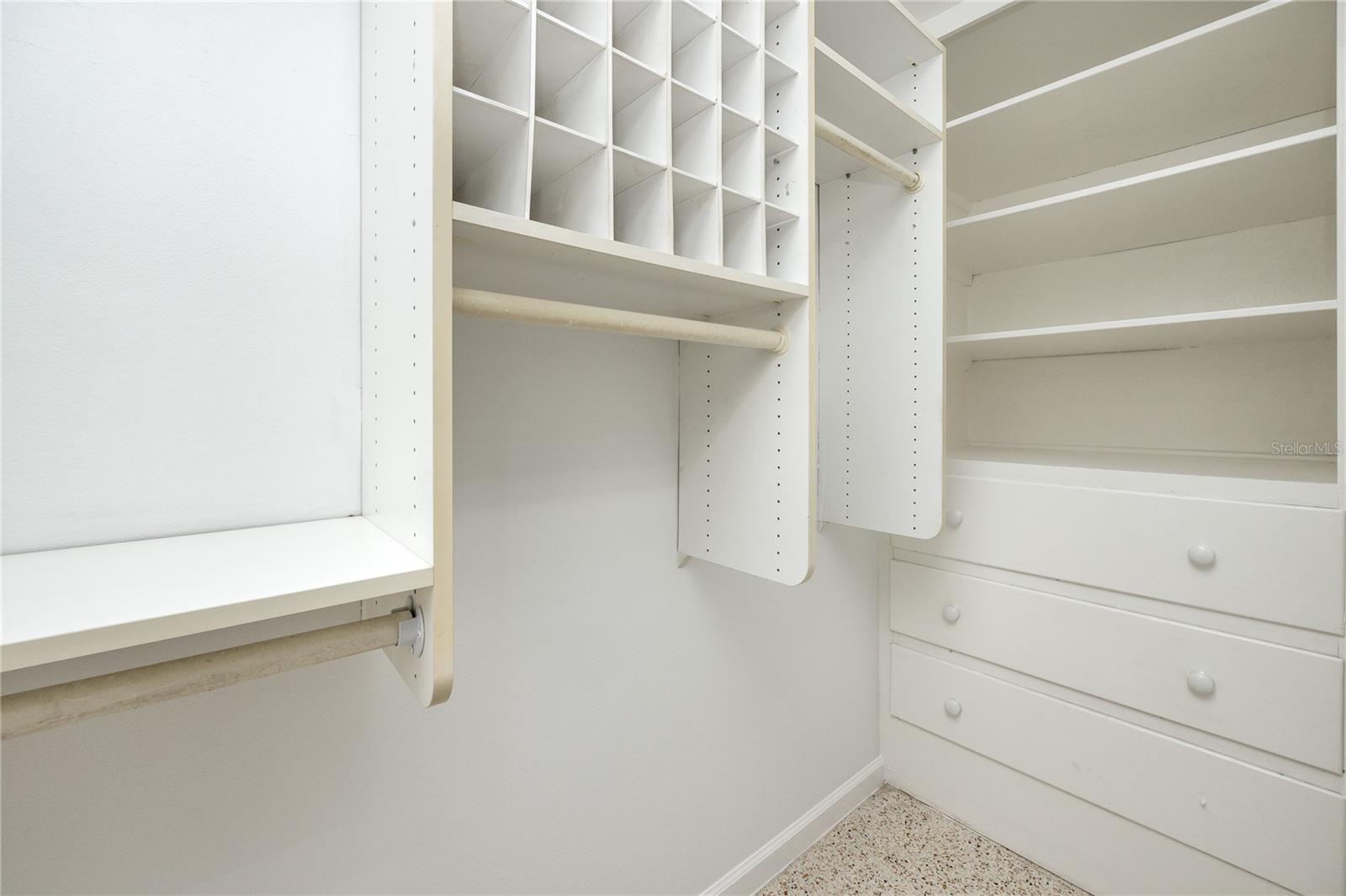 Image 19 of 40 For 8851 Gulf Boulevard