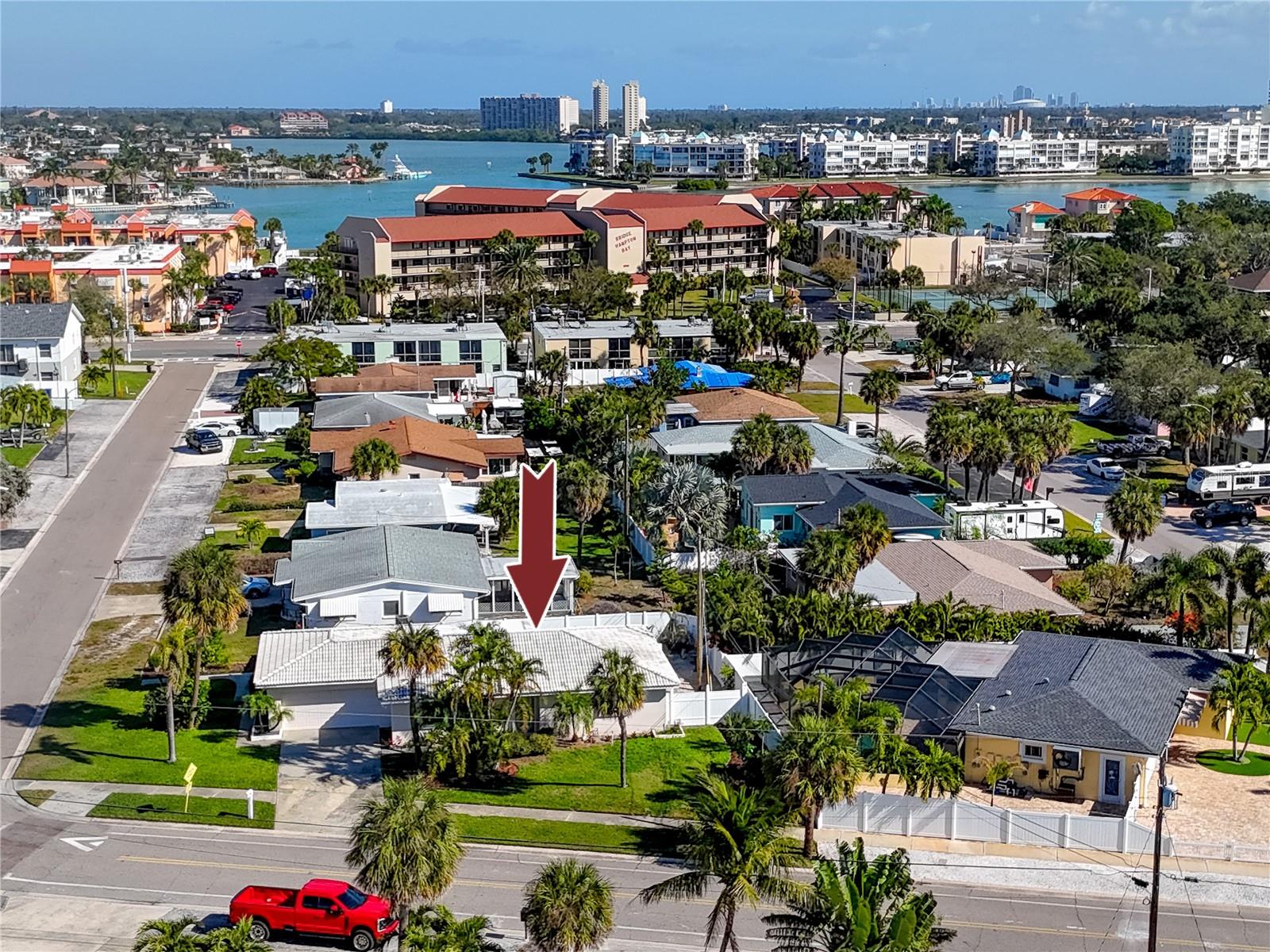 Image 36 of 40 For 8851 Gulf Boulevard