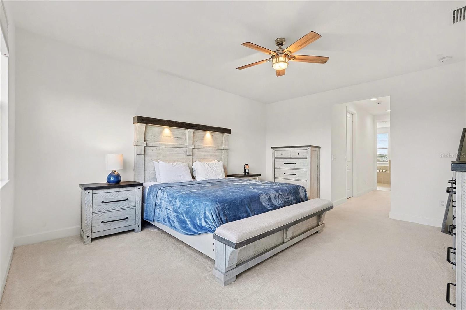 Image 24 of 50 For 32745 Tamarind Grove Lane