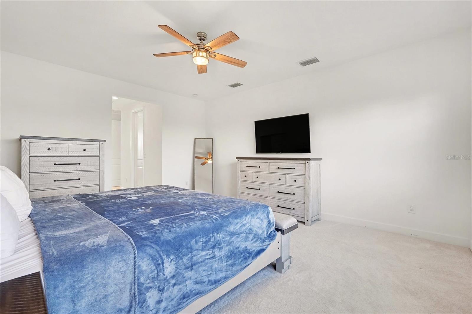 Image 25 of 50 For 32745 Tamarind Grove Lane