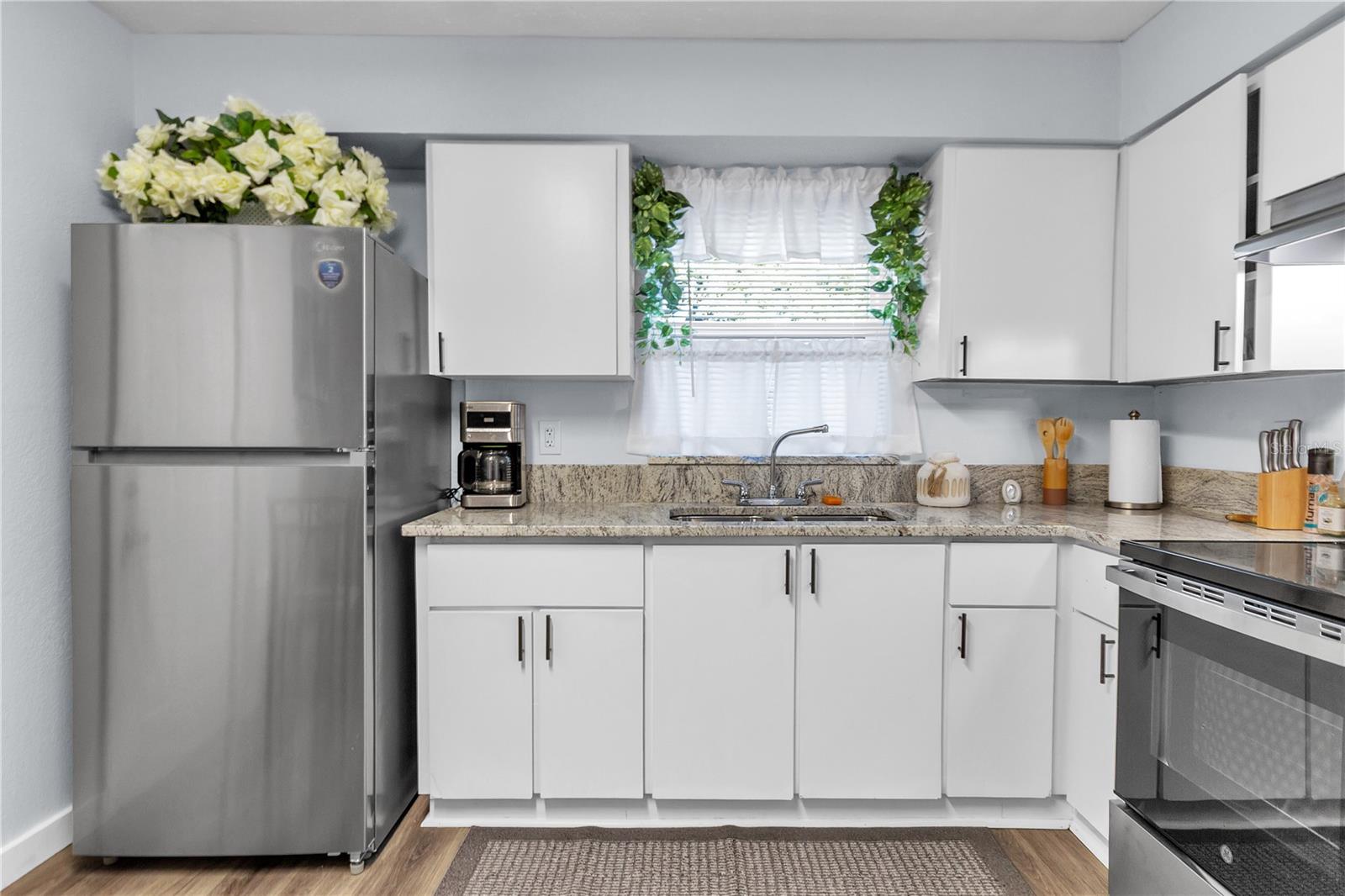 Listing photo id 16 for 4913 Temple Heights Road A