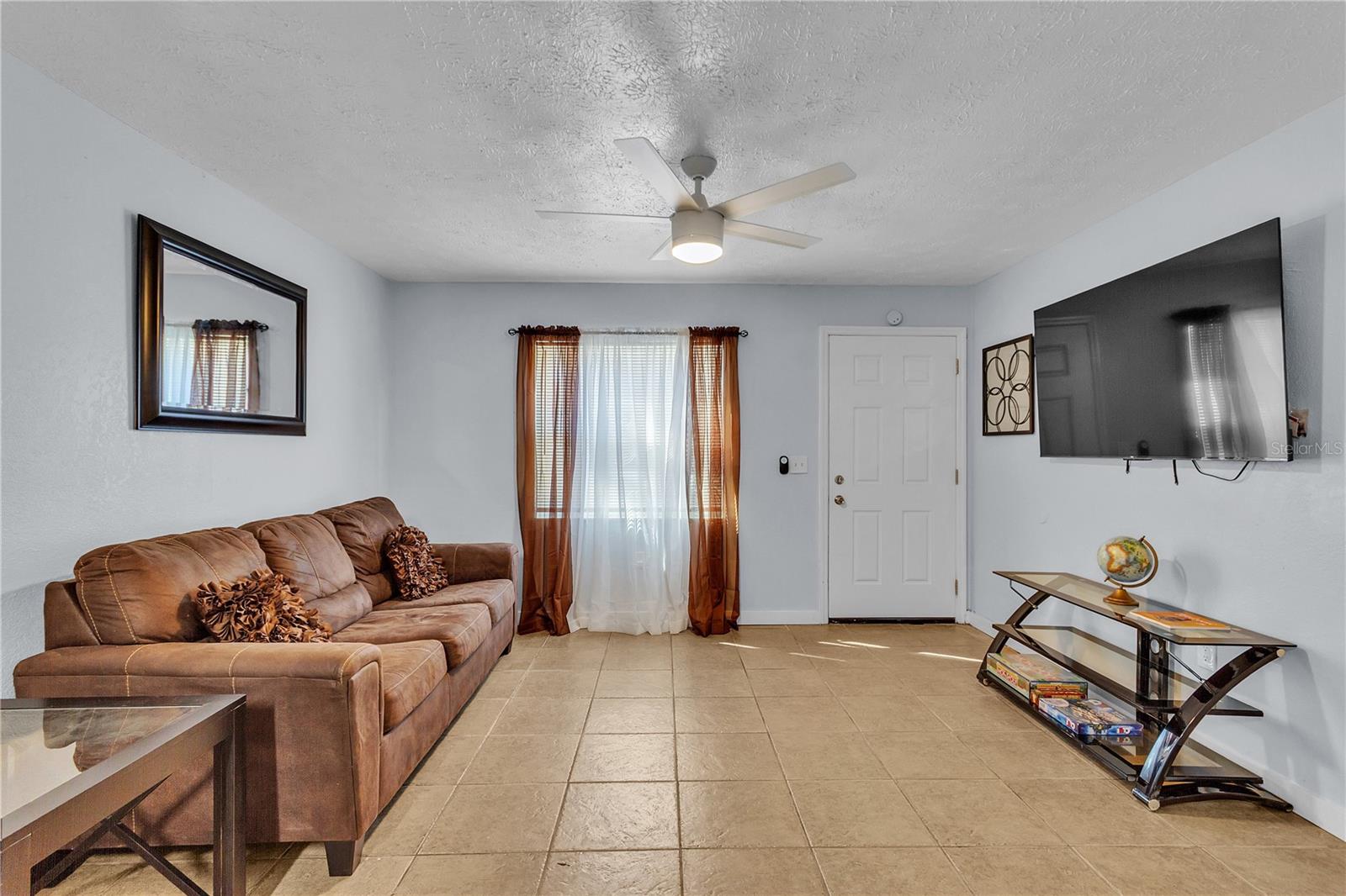 Listing photo id 34 for 4913 Temple Heights Road A