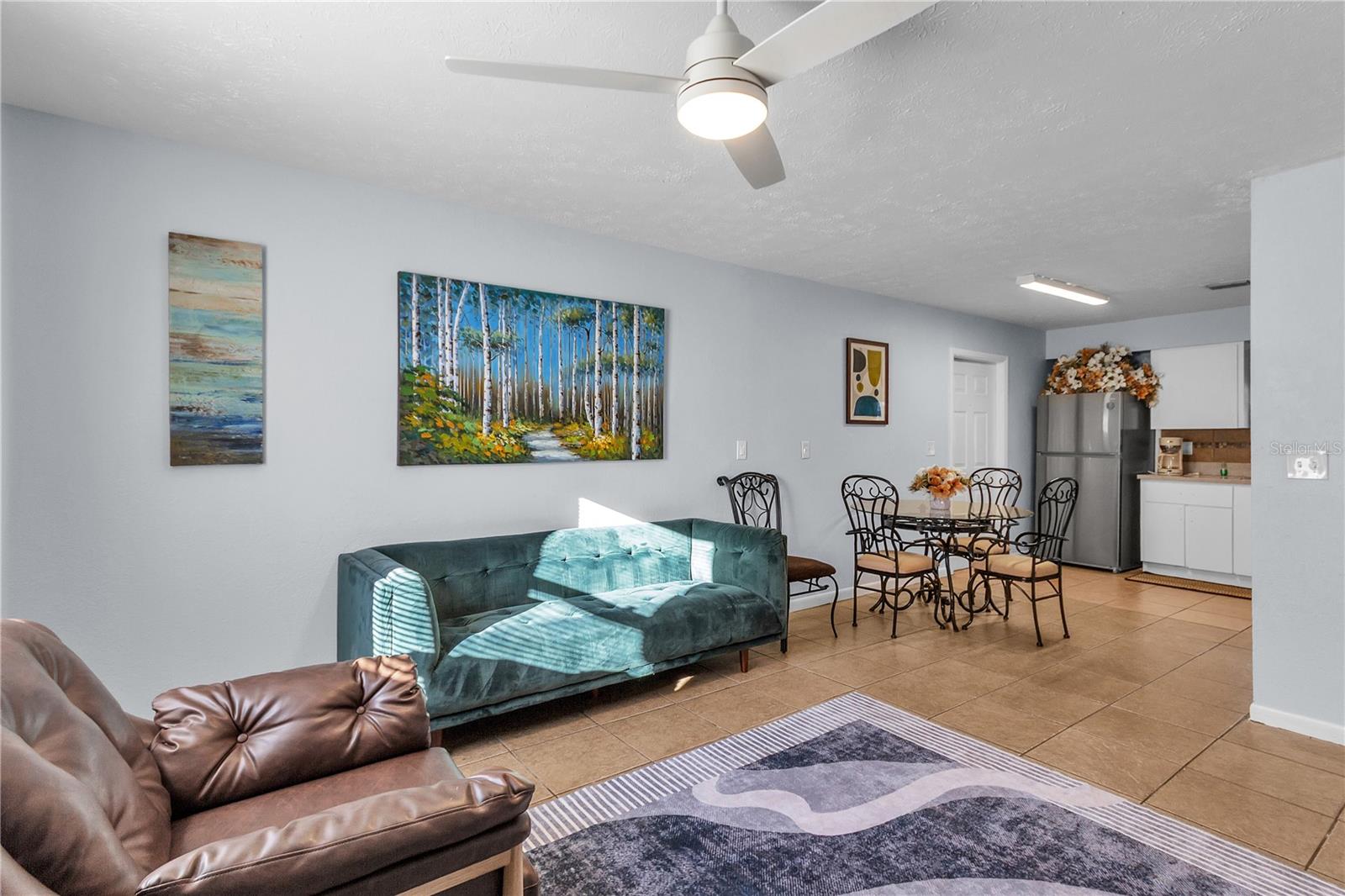 Listing photo id 2 for 4913 Temple Heights Road A