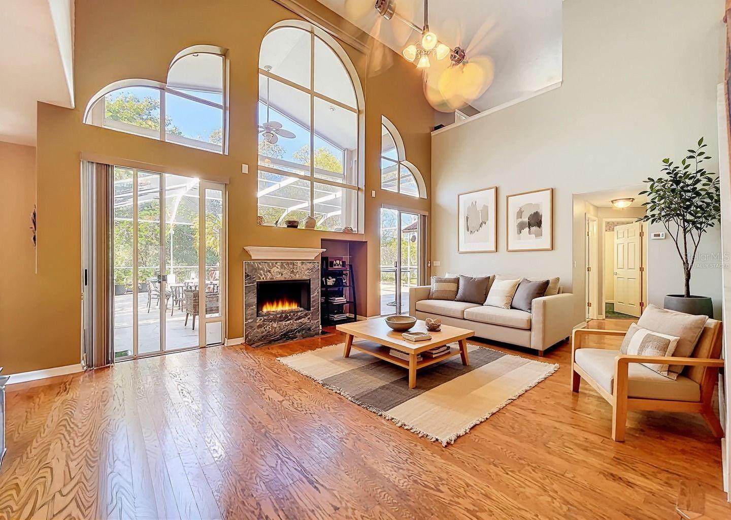 Image 33 of 77 For 1858 Longview Ln