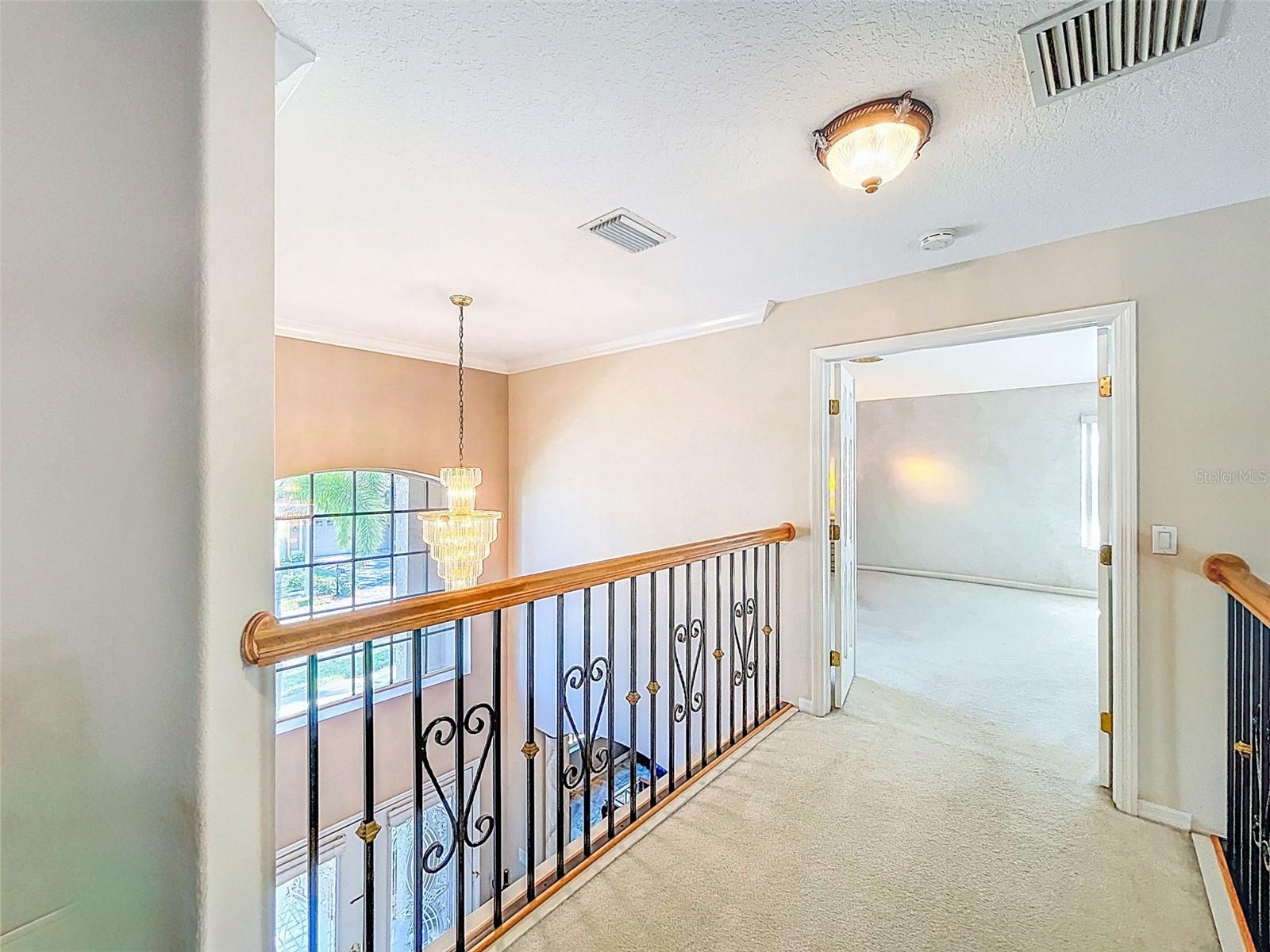 Image 52 of 77 For 1858 Longview Ln