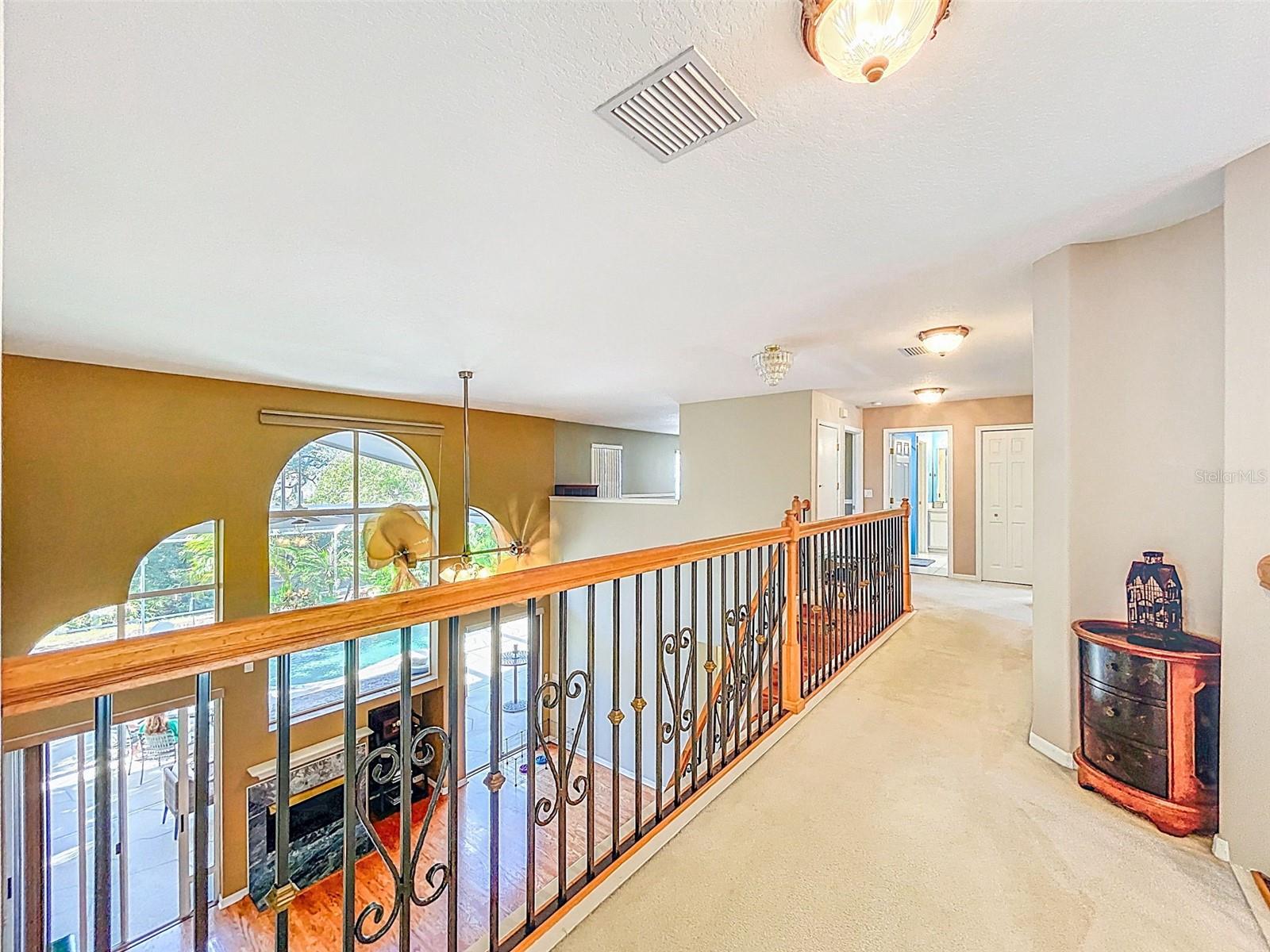 Image 61 of 77 For 1858 Longview Ln