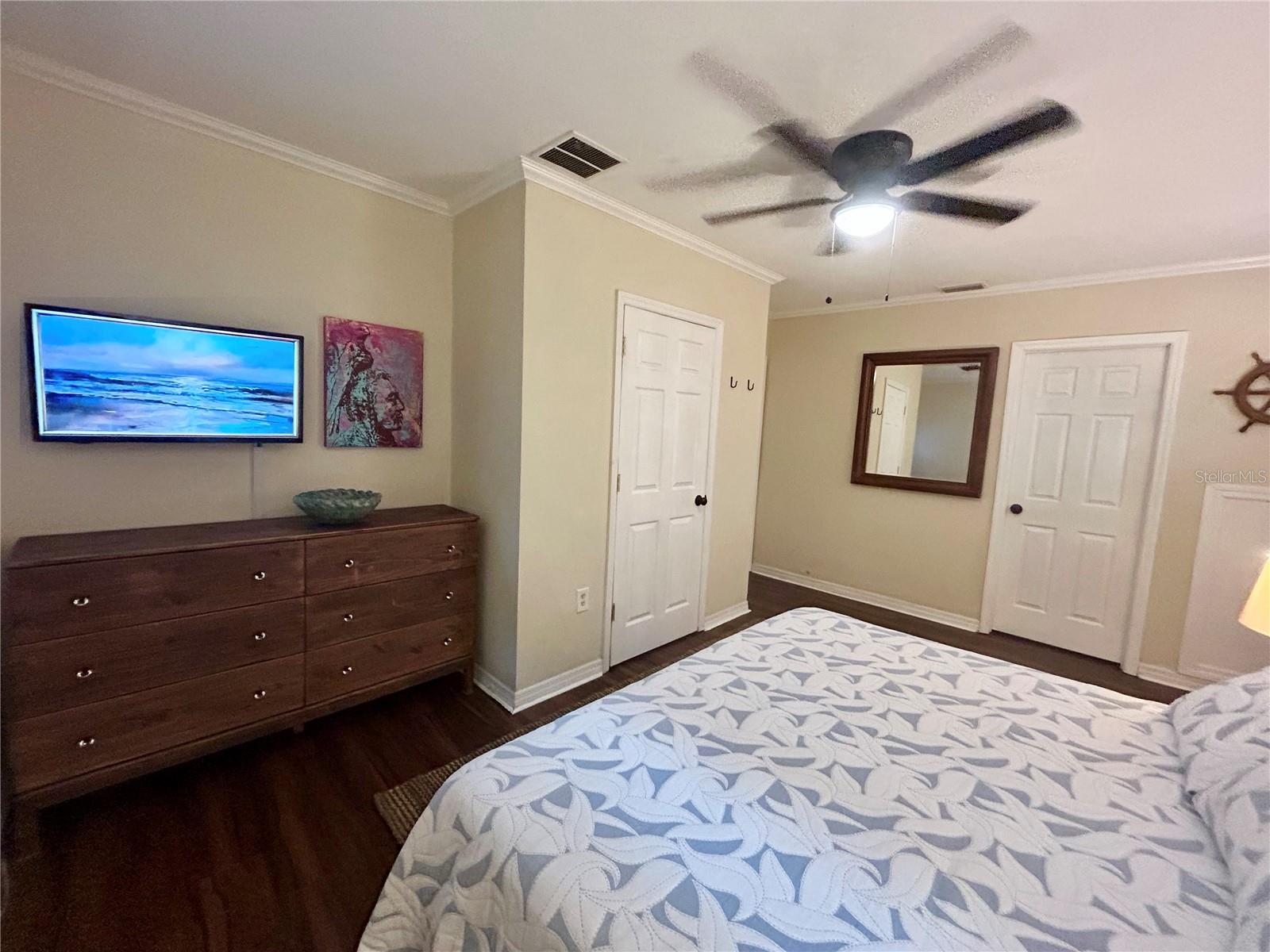 Image 11 of 17 For 5618 20th Avenue S