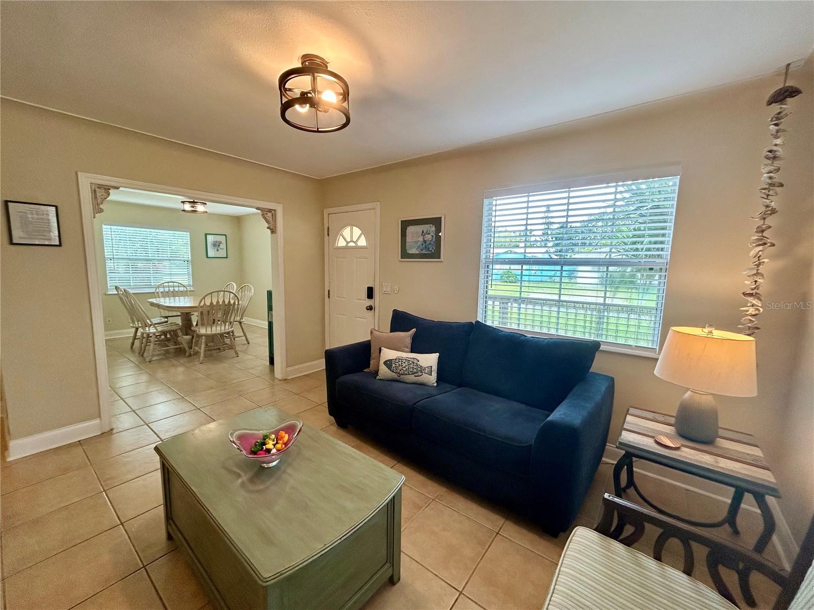 Image 4 of 17 For 5618 20th Avenue S